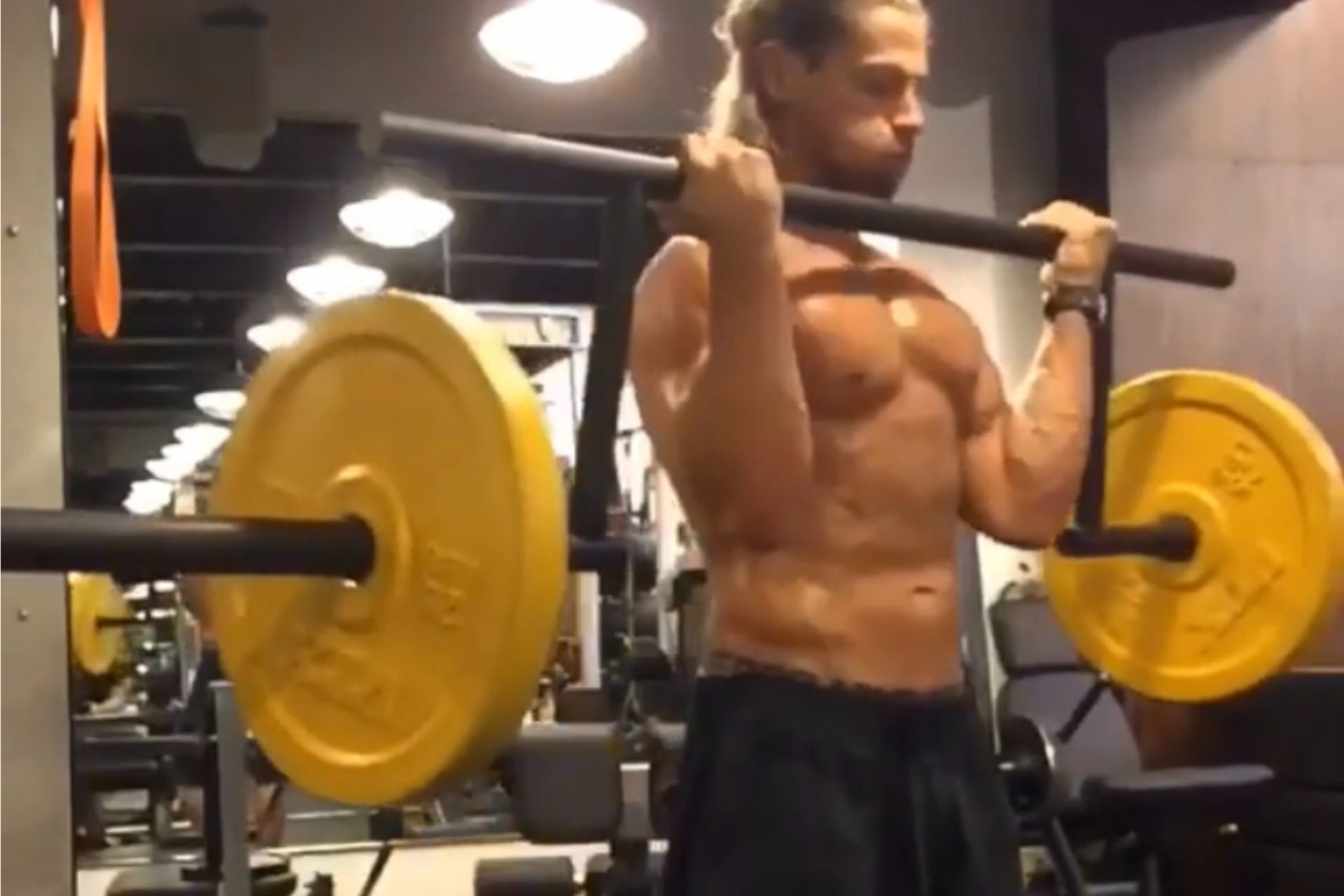 Curls with bar 5 best curl variations to level up your arms training