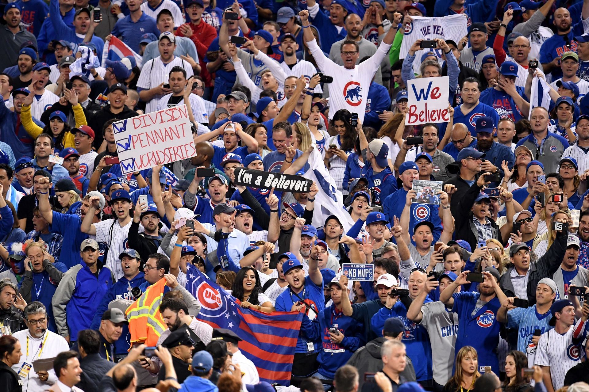 Chicago Cubs manager David Ross believes team still has playoff hopes