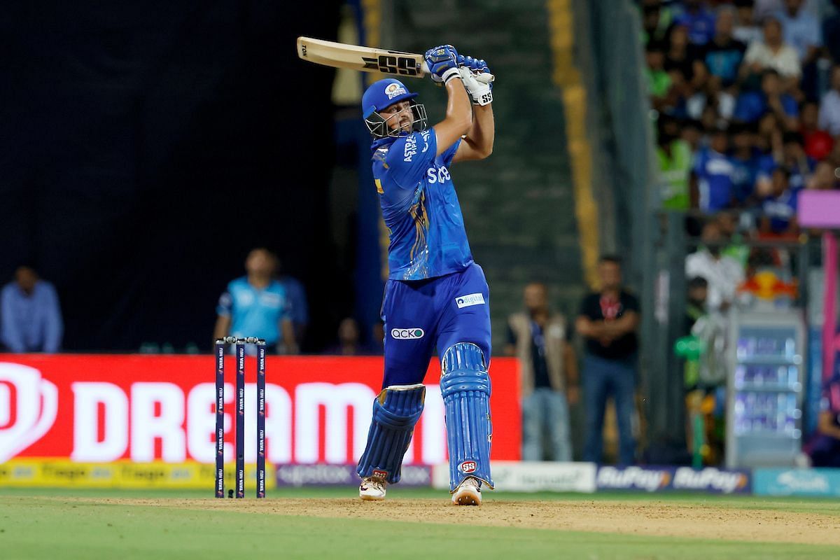 (Watch) Tim David Smacks Three Consecutive Sixes As Mumbai Indians ...