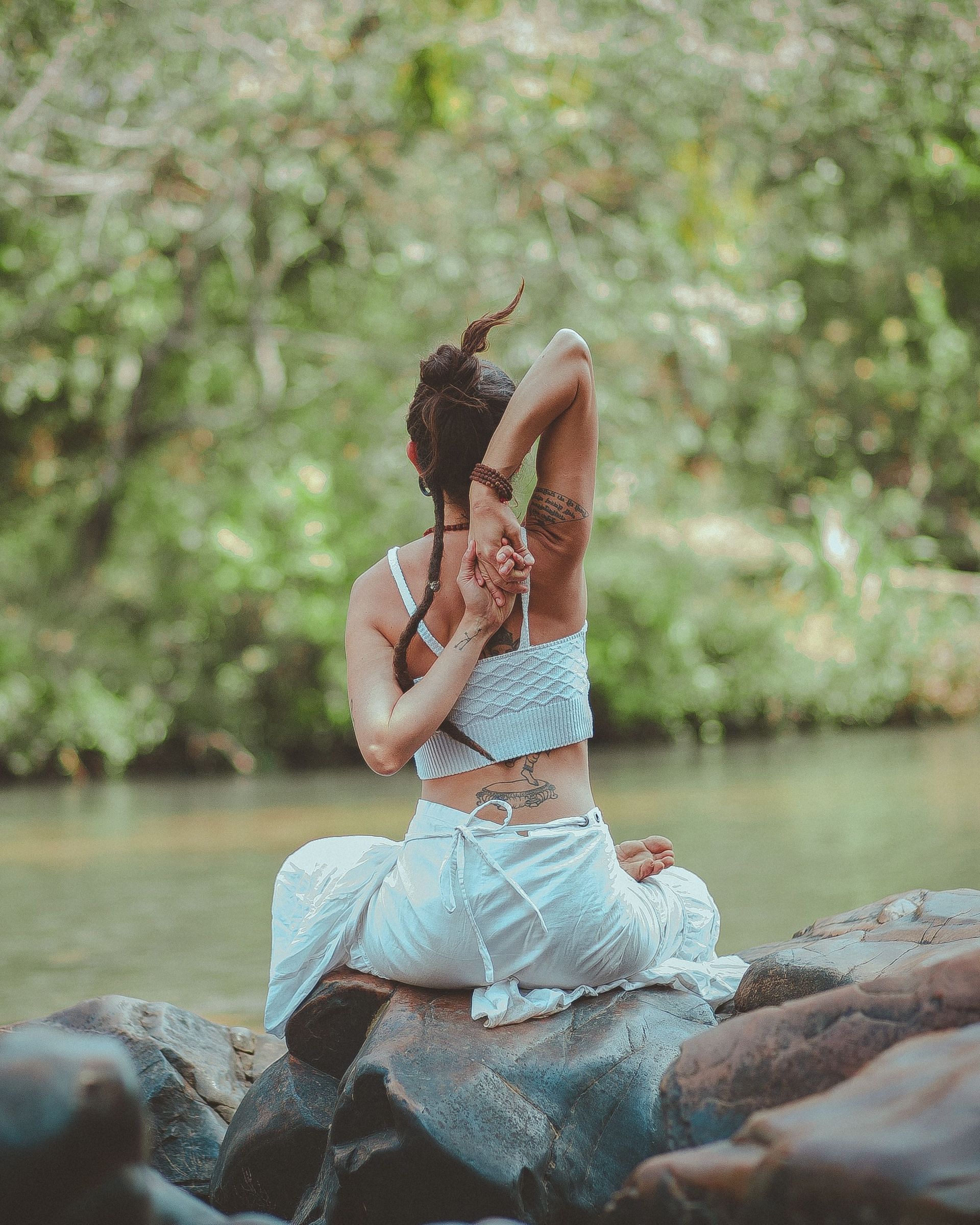 Kundalini yoga (Image via Pexels)