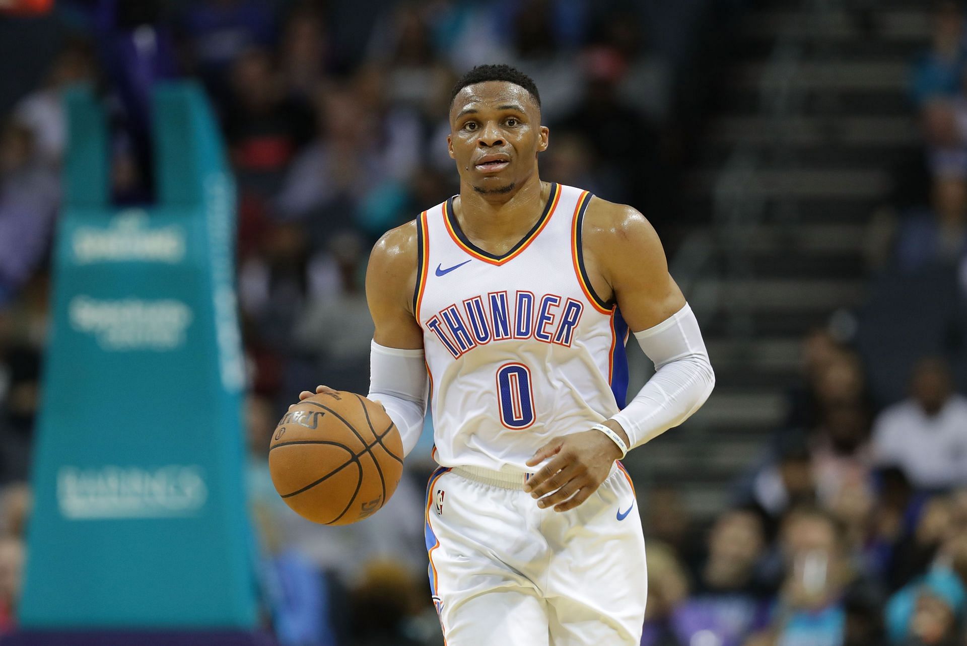 Brian Davis với OKC Thunder cho đến gần đây (Ảnh qua Getty Images)