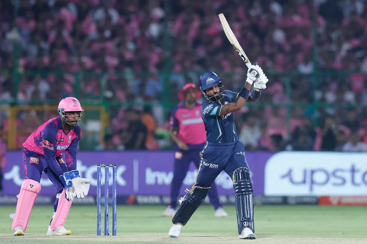 हार्दिक पांड्या बल्लेबाजी के दौरान (Photo Credit - IPLT20)