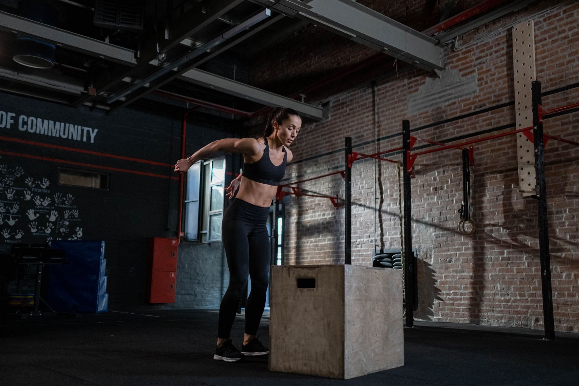 Skater Jumps: The Dynamic Exercise Your Workout is Missing