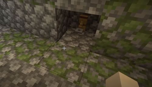 How to Craft a Tripwire Hook in Minecraft