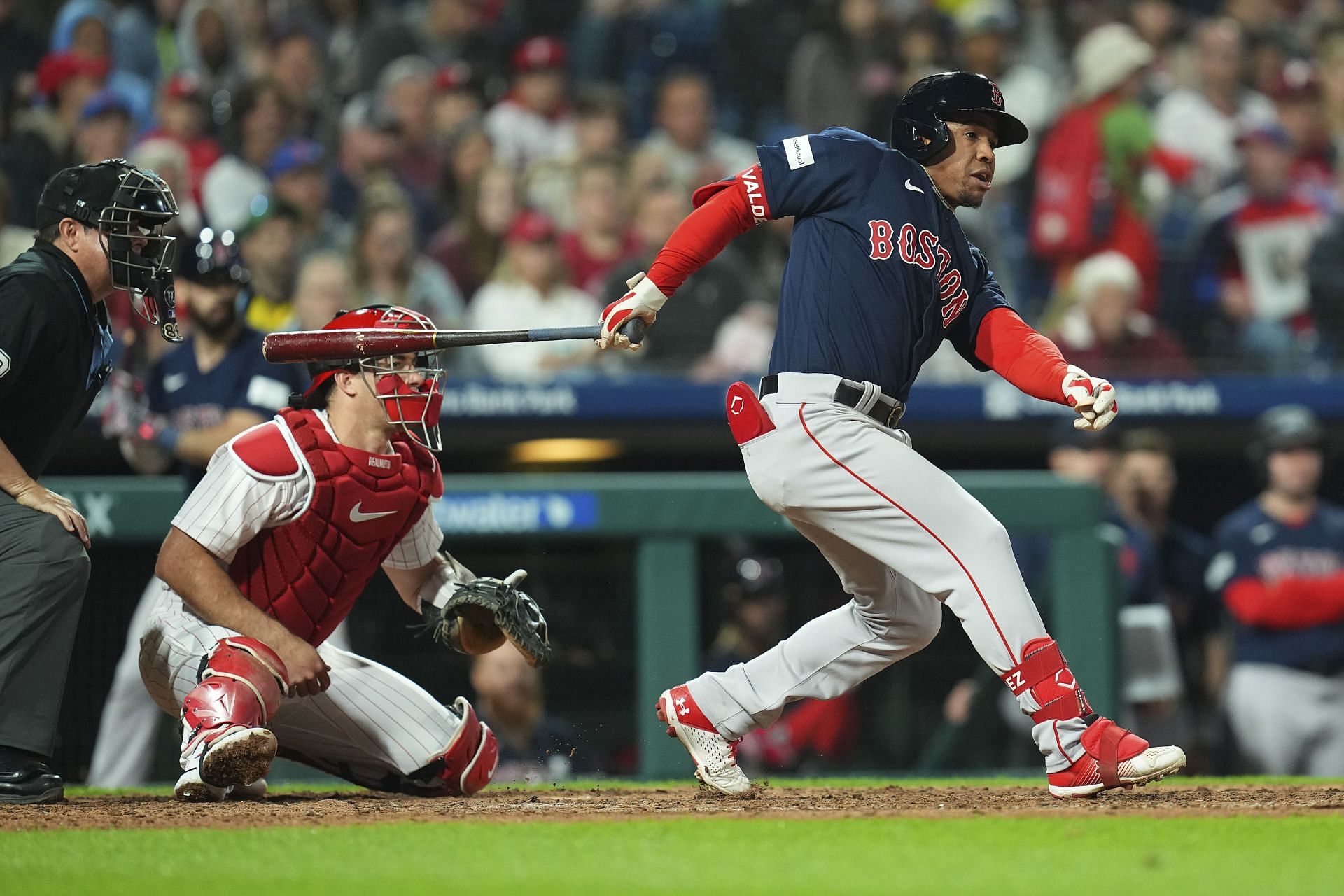 What happened to the fan at the PhilliesRed Sox game? Start delayed