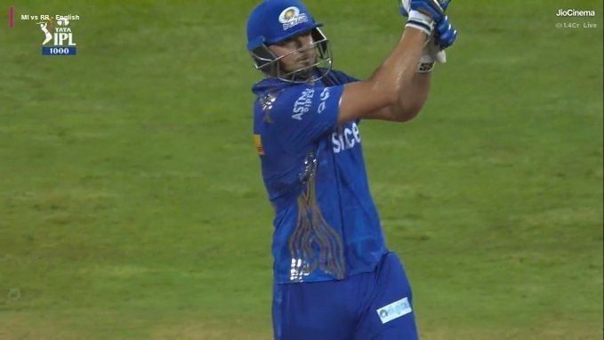 View image on Twitter