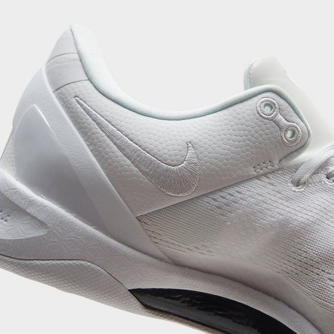 靴 スニーカー White: Nike Kobe 8 Protro “Triple White” shoes: Where to get 