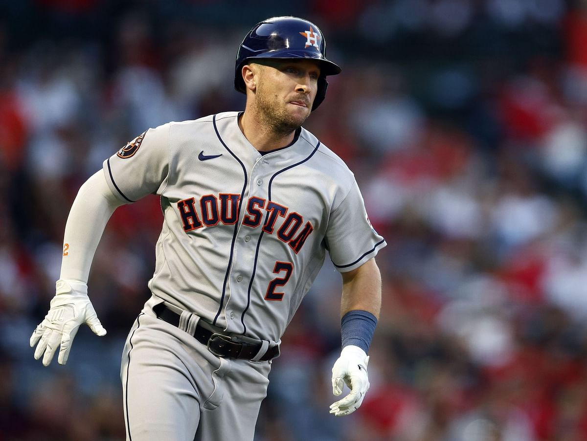 Alex Bregman: Alex Bregman's wife Reagan soaks in the sights at the ...