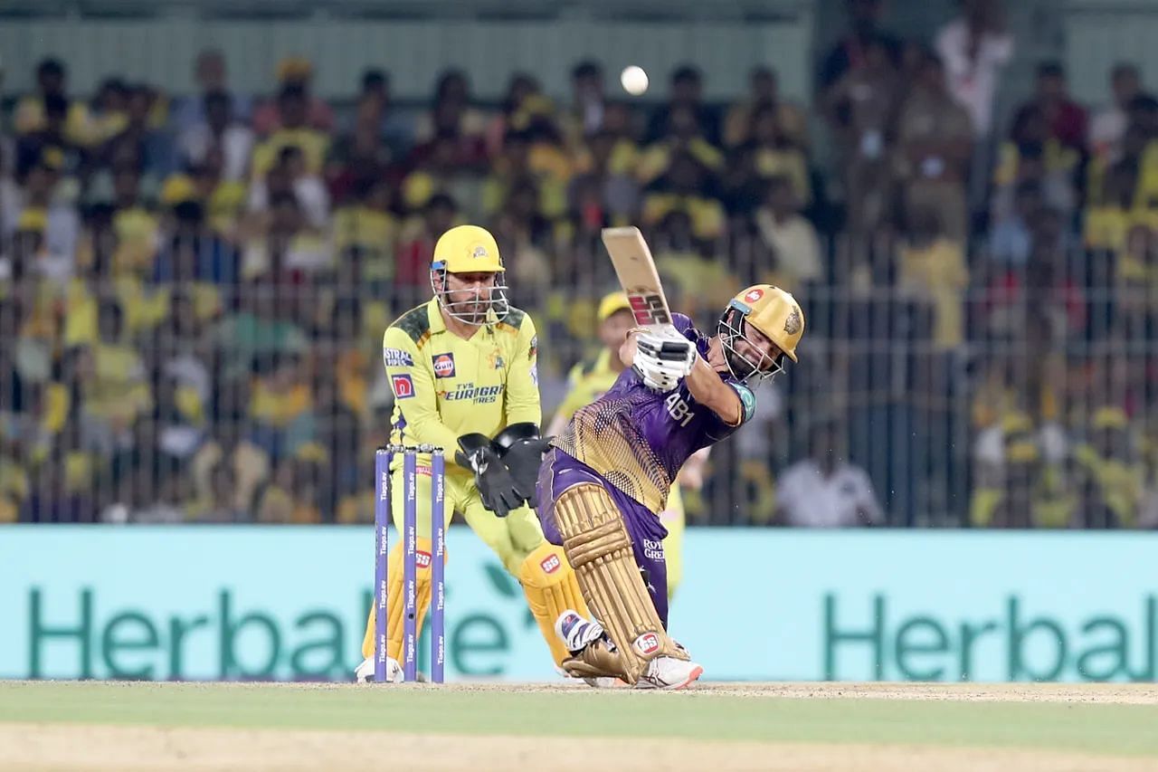रिंकू सिंह बल्लेबाजी के दौरान (Photo Credit - IPLT20)
