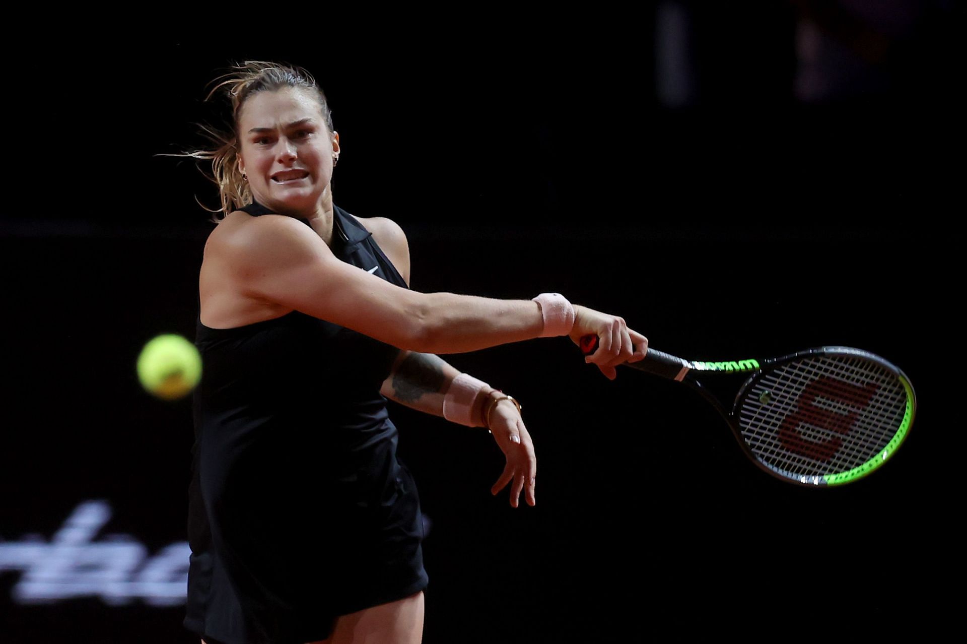 Aryna Sabalenka will take on Maria Sakkari in the Madrid Open semfinal