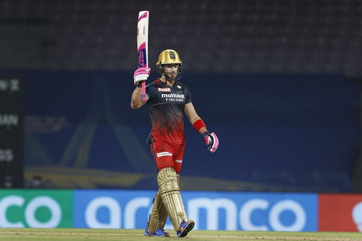 फाफ डू प्&zwj;लेसी ने सनराइजर्स हैदराबाद के खिलाफ 71 रन की उम्&zwj;दा पारी खेली