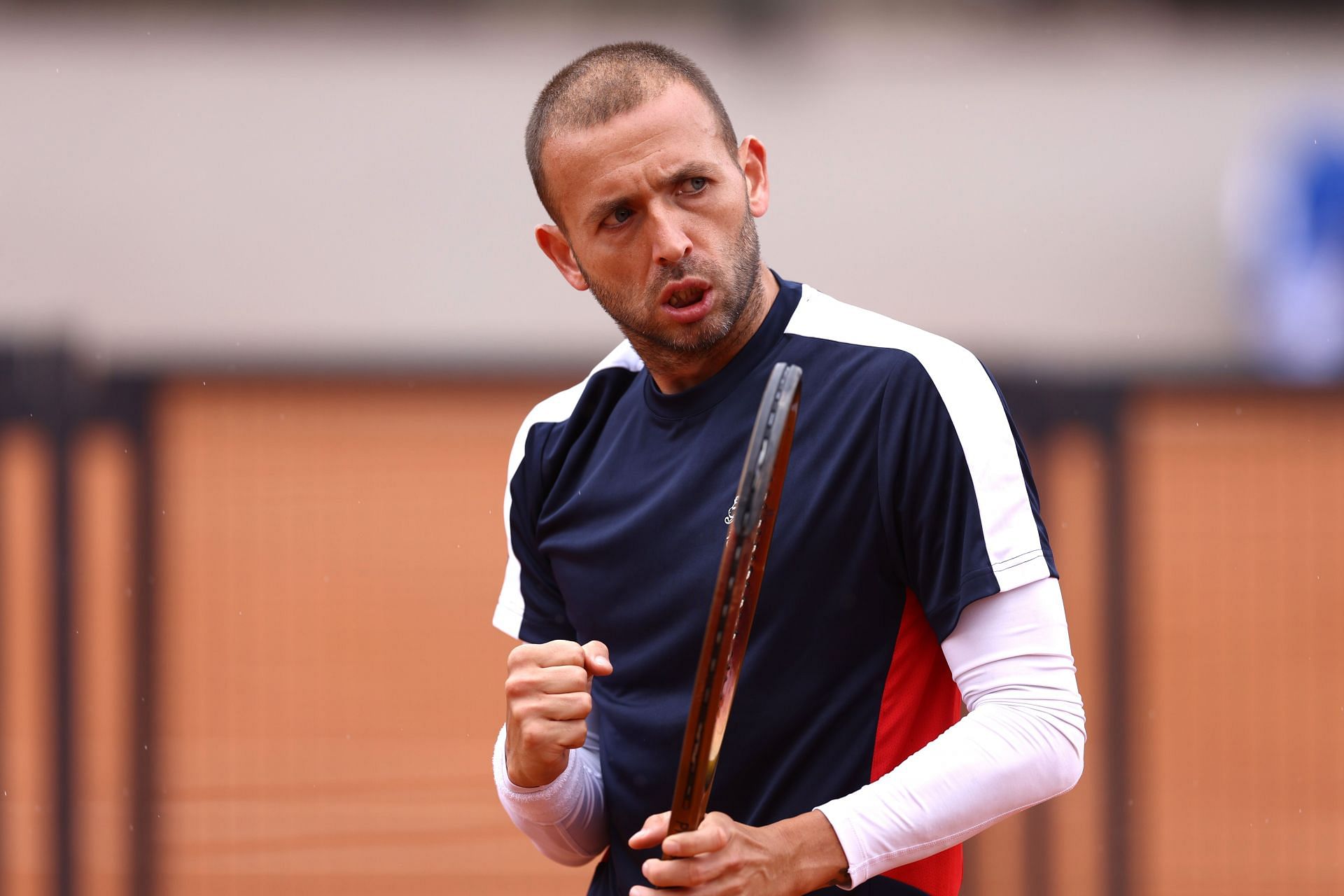 Evans mở chiến dịch Roland Garros của mình vào Chủ nhật.