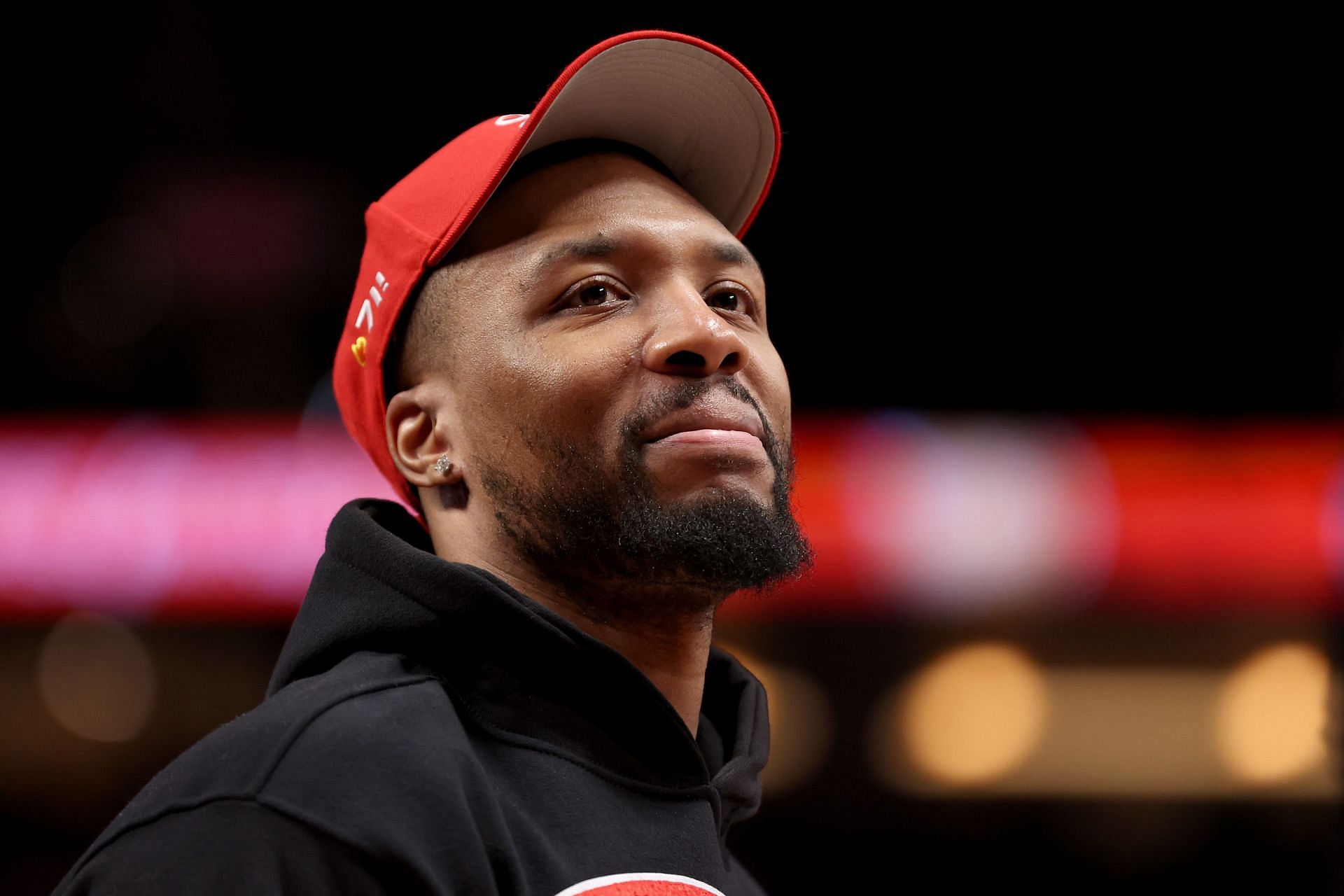 Golden State Warriors đấu với Portland Trail Blazers