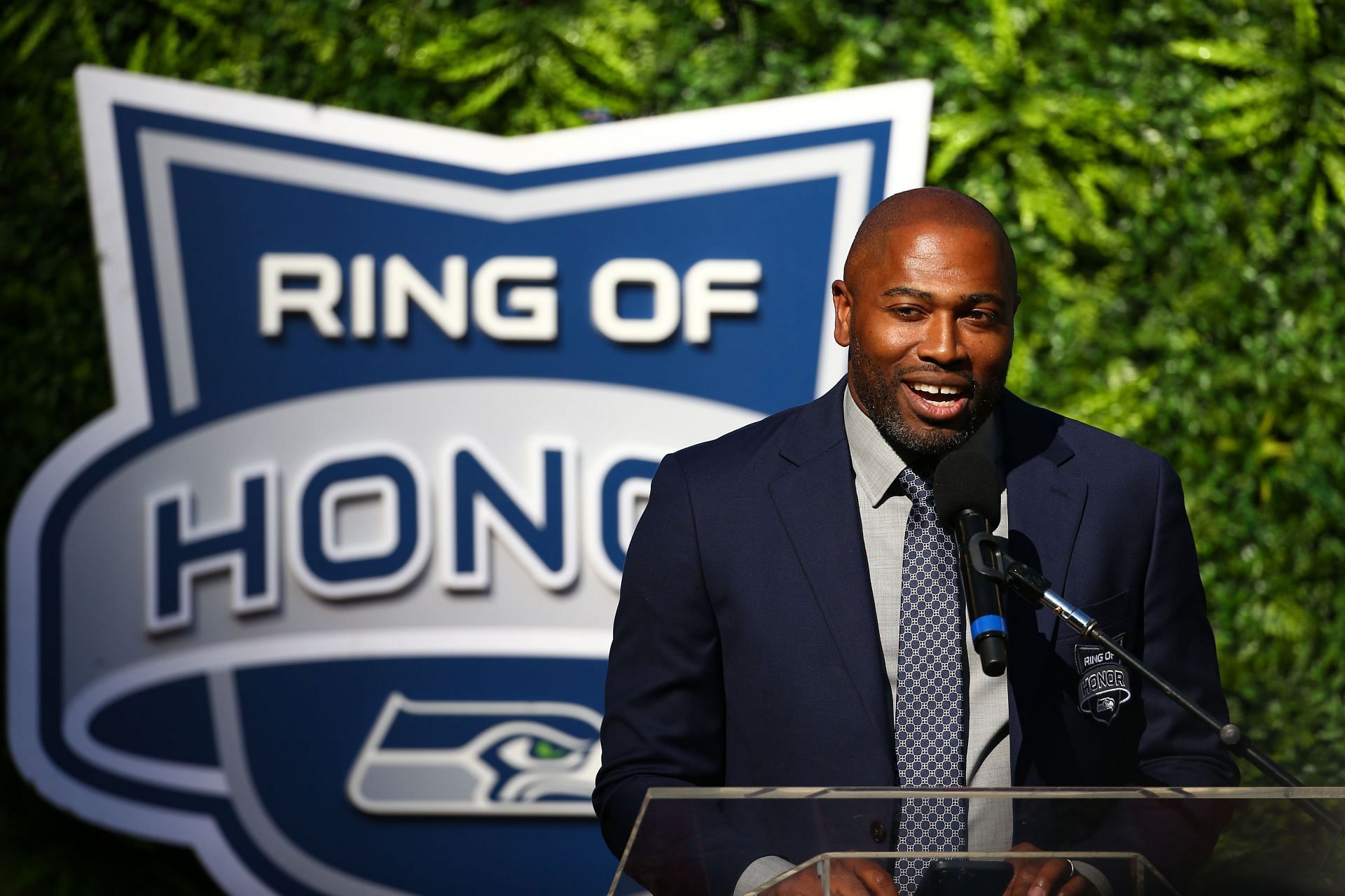 Vận động viên cover Madden 07, Shaun Alexander