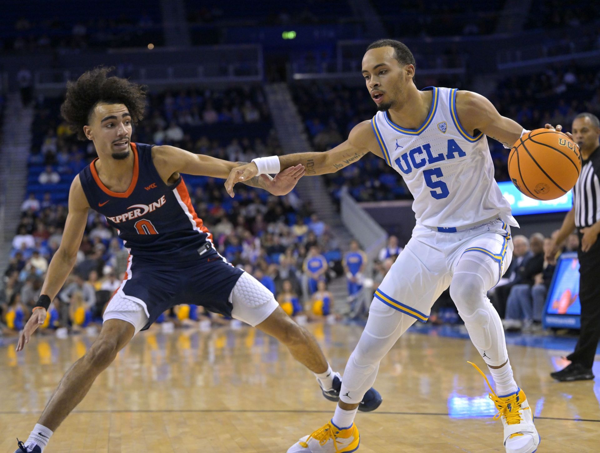 Maxwell Lewis visits Lakers and Thunder Is the Pepperdine forward a