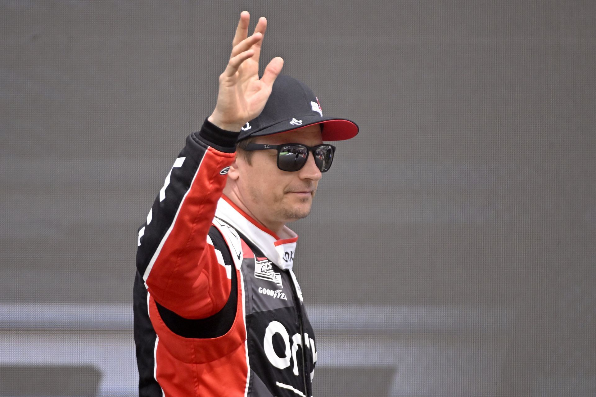 Kimi Raikkonen tại NASCAR Cup Series EchoPark Automotive Grand Prix