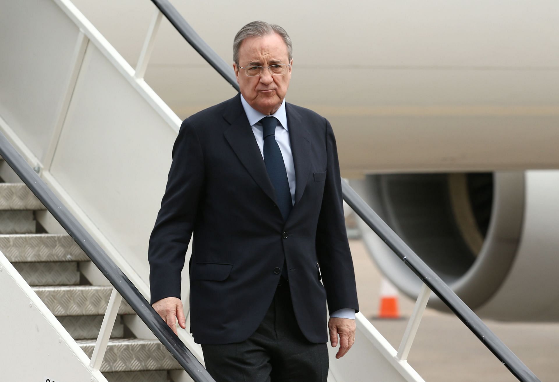 كان فلورنتينو بيريز لاذعا في تقييمه لتجديد مبابي.