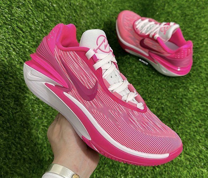 Hyper Pink: Nike Air Zoom GT Cut 2 
