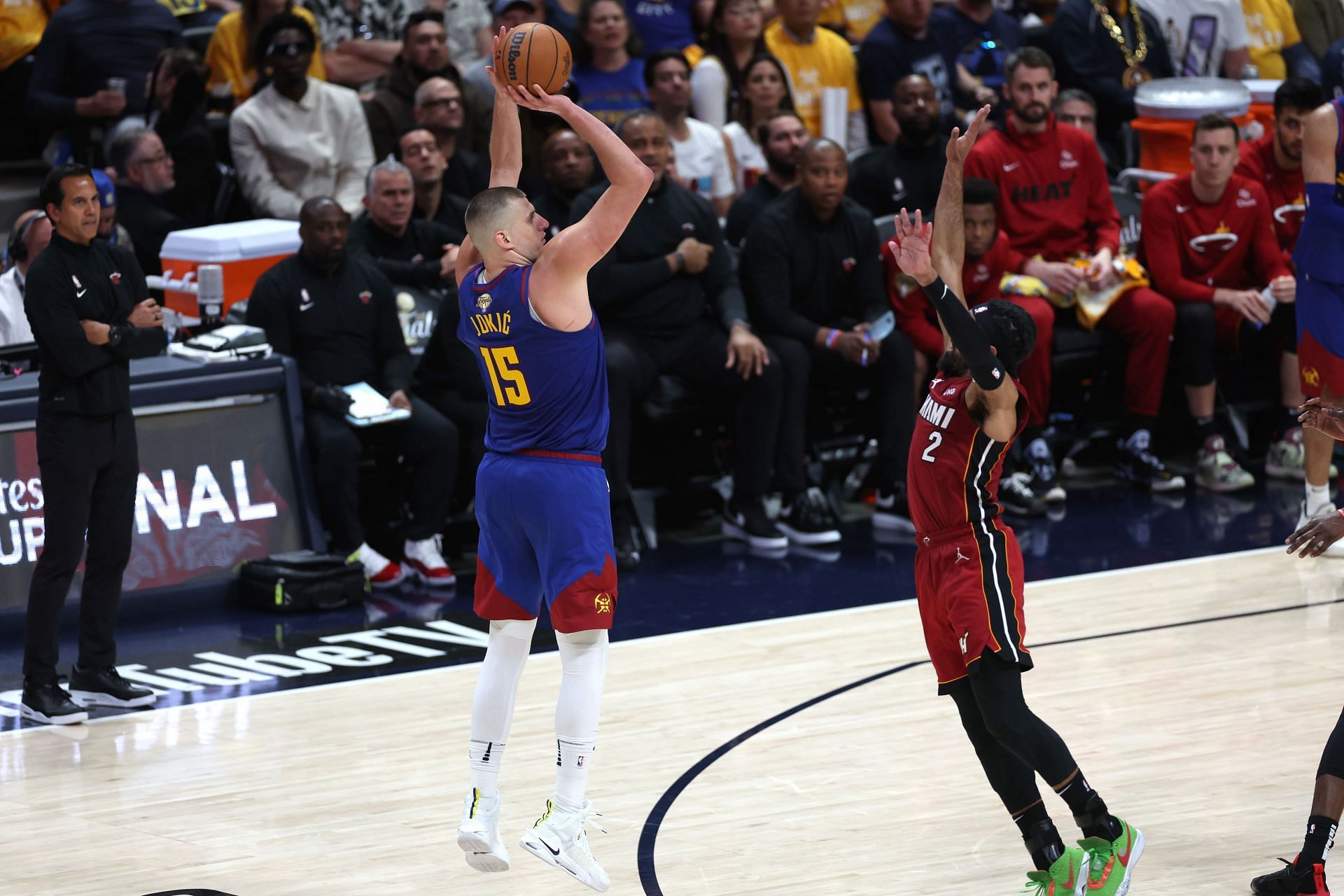 Chung kết NBA 2023 - Trận 1