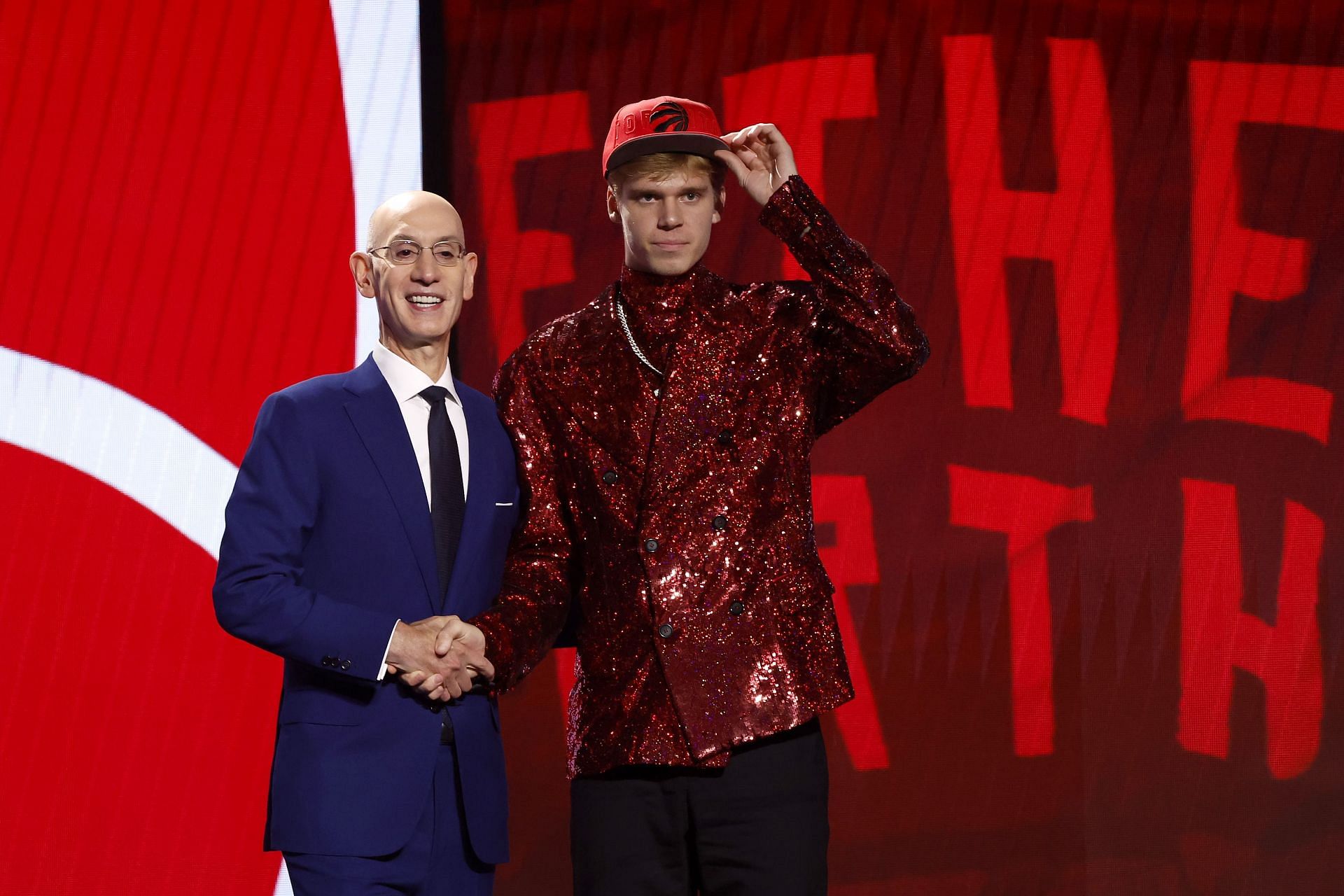 "They saw his suit and decided to draft him" NBA fans are in shambles