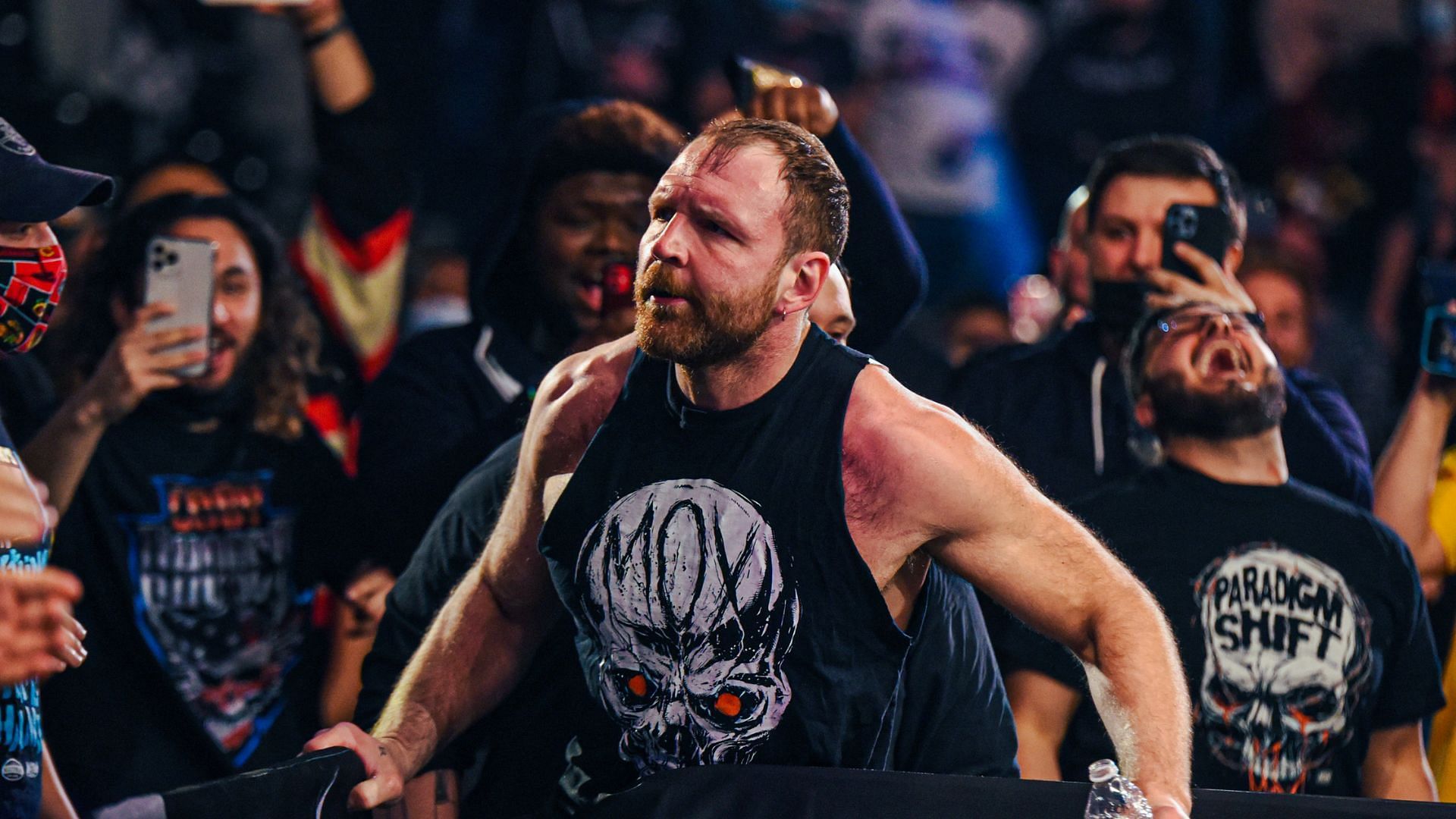 WWE veteran blasts Jon Moxley for breaking character on AEW TV