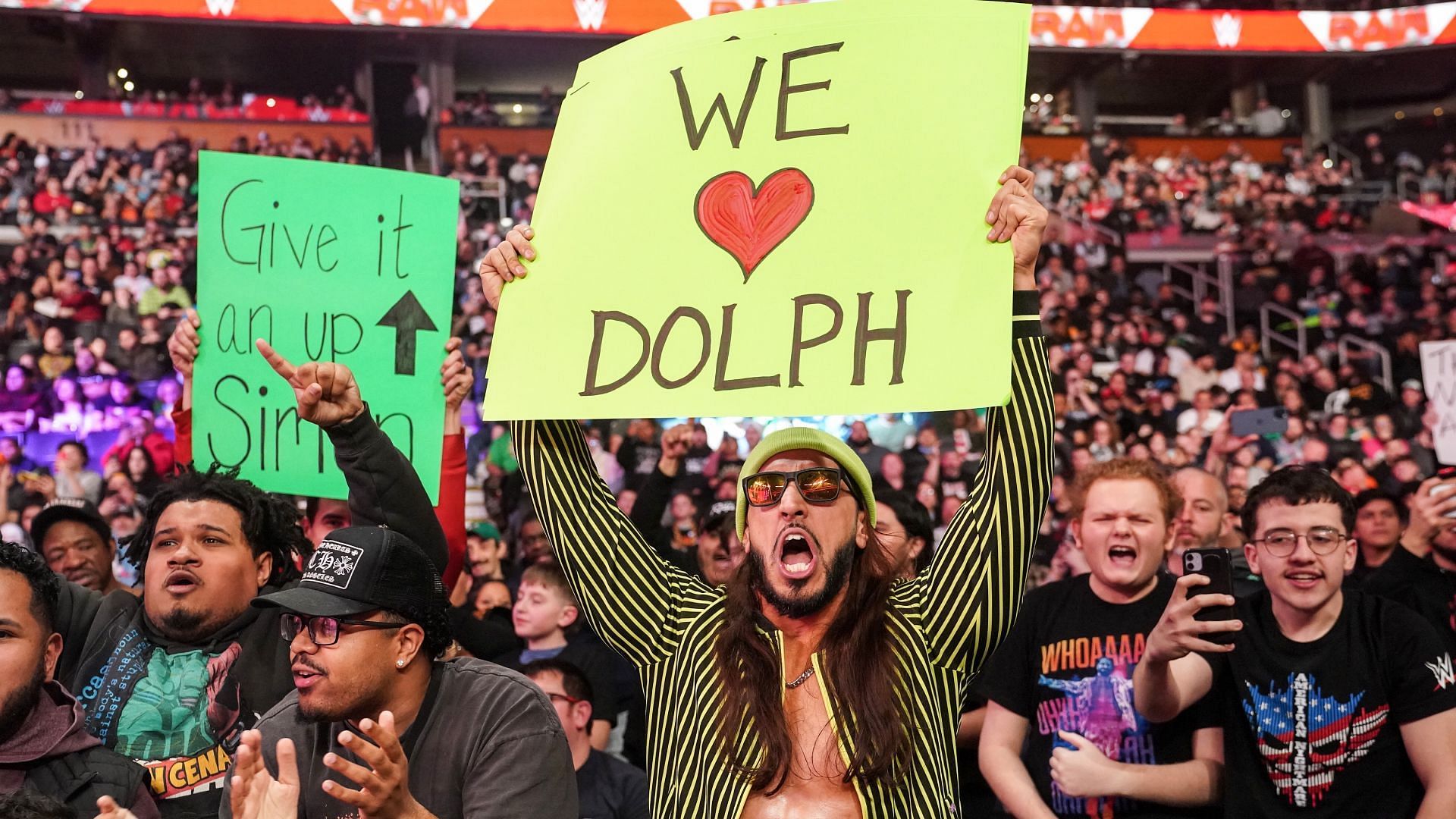 Mustafa Ali trên RAW