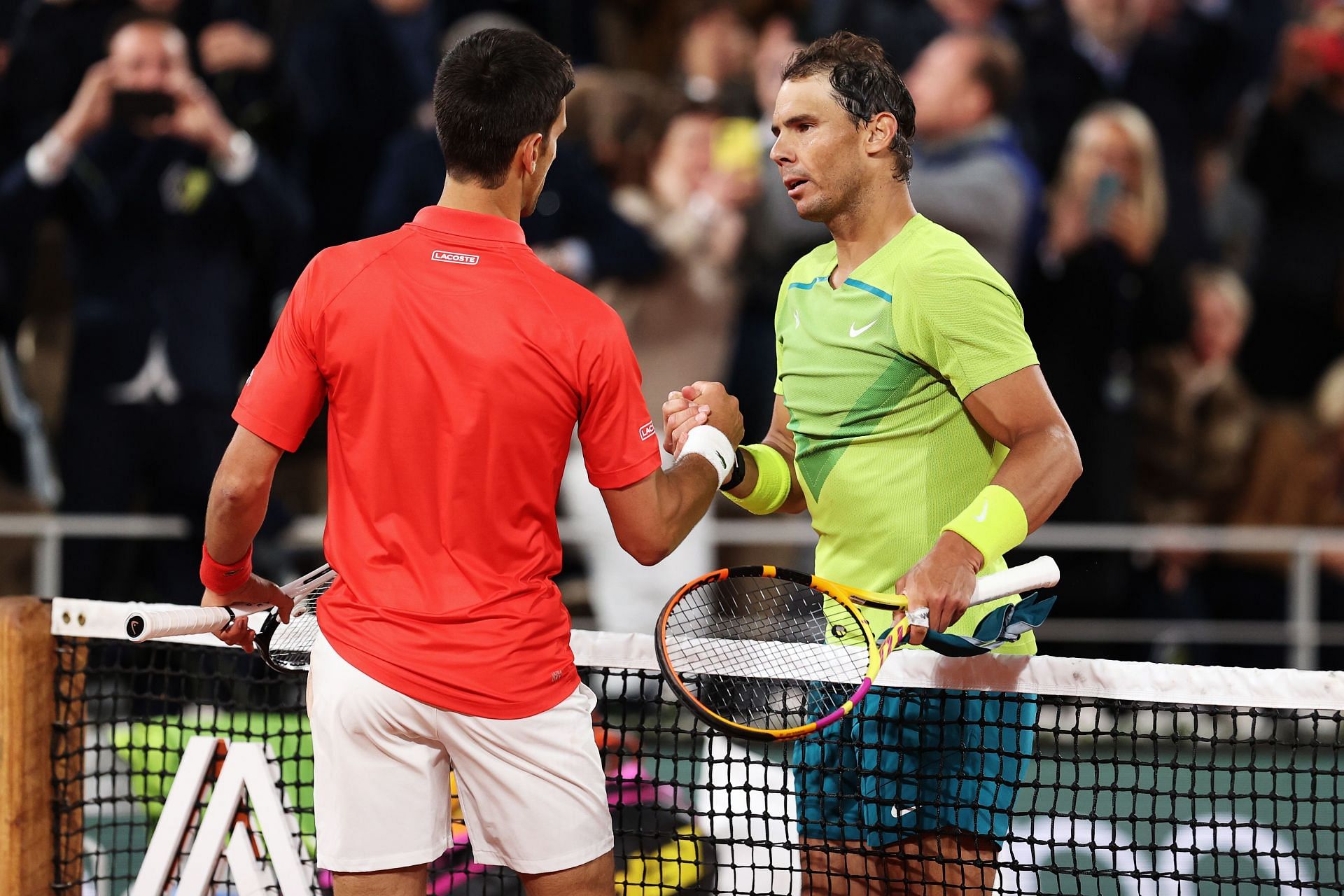 Novak Djokovic và Rafael Nadal tạo dáng tại Giải quần vợt Pháp Mở rộng 2022 - Ngày thứ Mười.