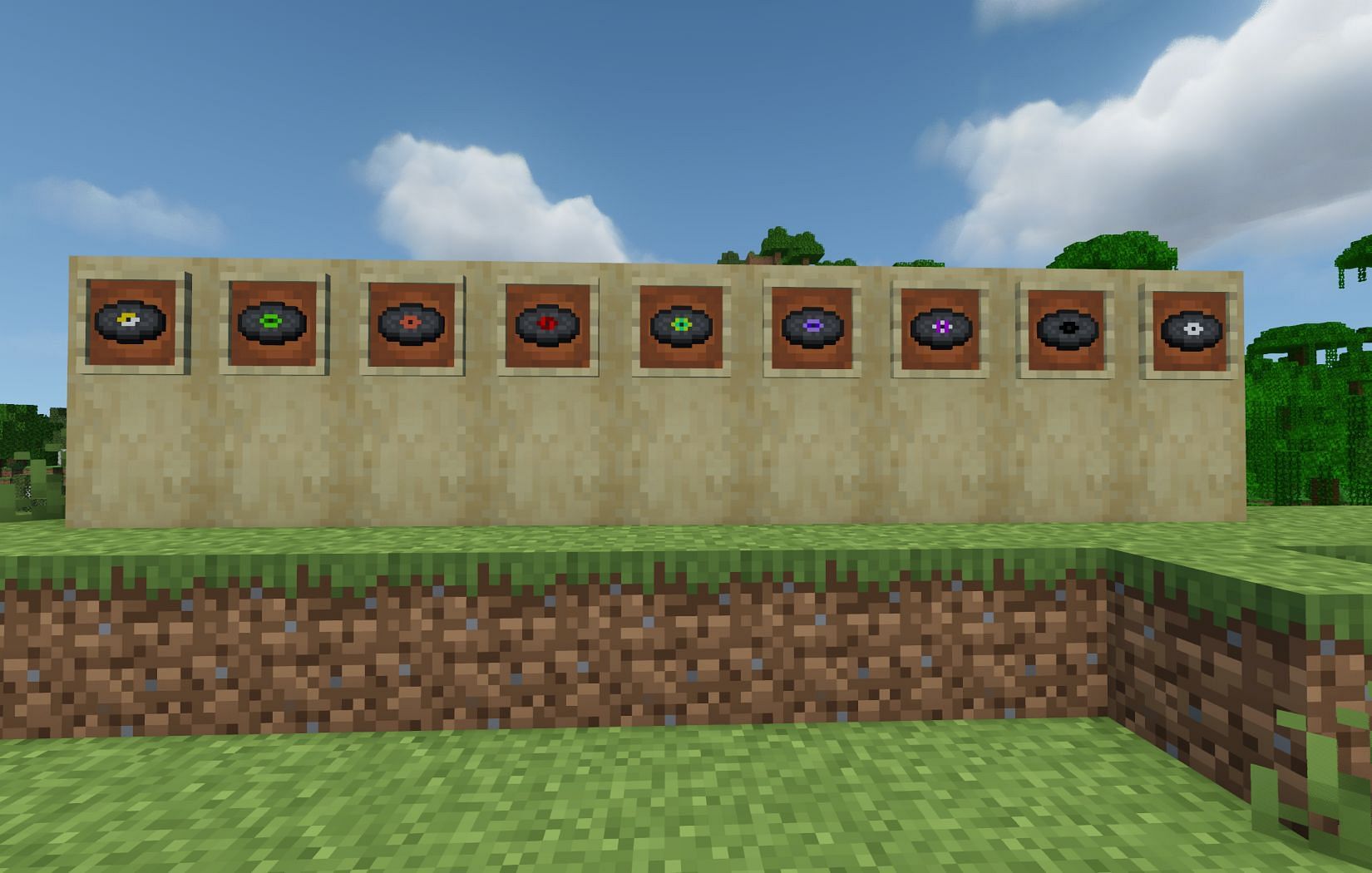 Get all 13 music disc to unlock special achievement (Image via Mojang)