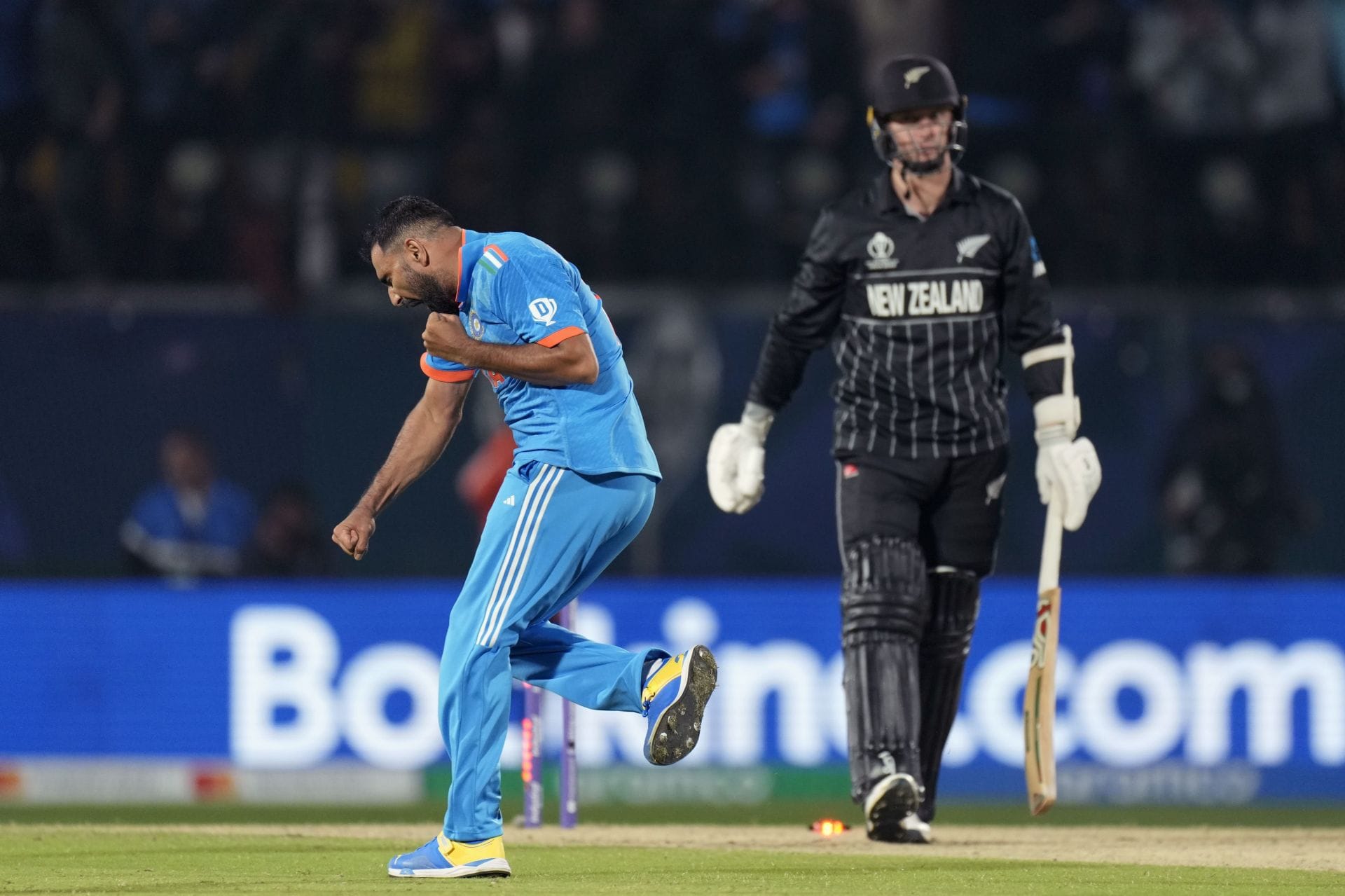 Mohammed Shami five-fer restricts New Zealand to 273 despite Daryl Mitchell&rsquo;s ton