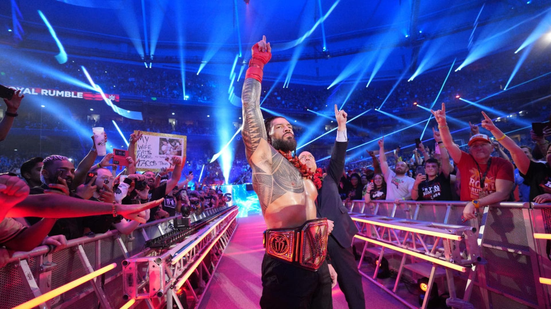 7-time WWE champion dethroning Roman Reigns for Undisputed WWE Universal Title at WrestleMania isn&rsquo;t happening, says AEW star