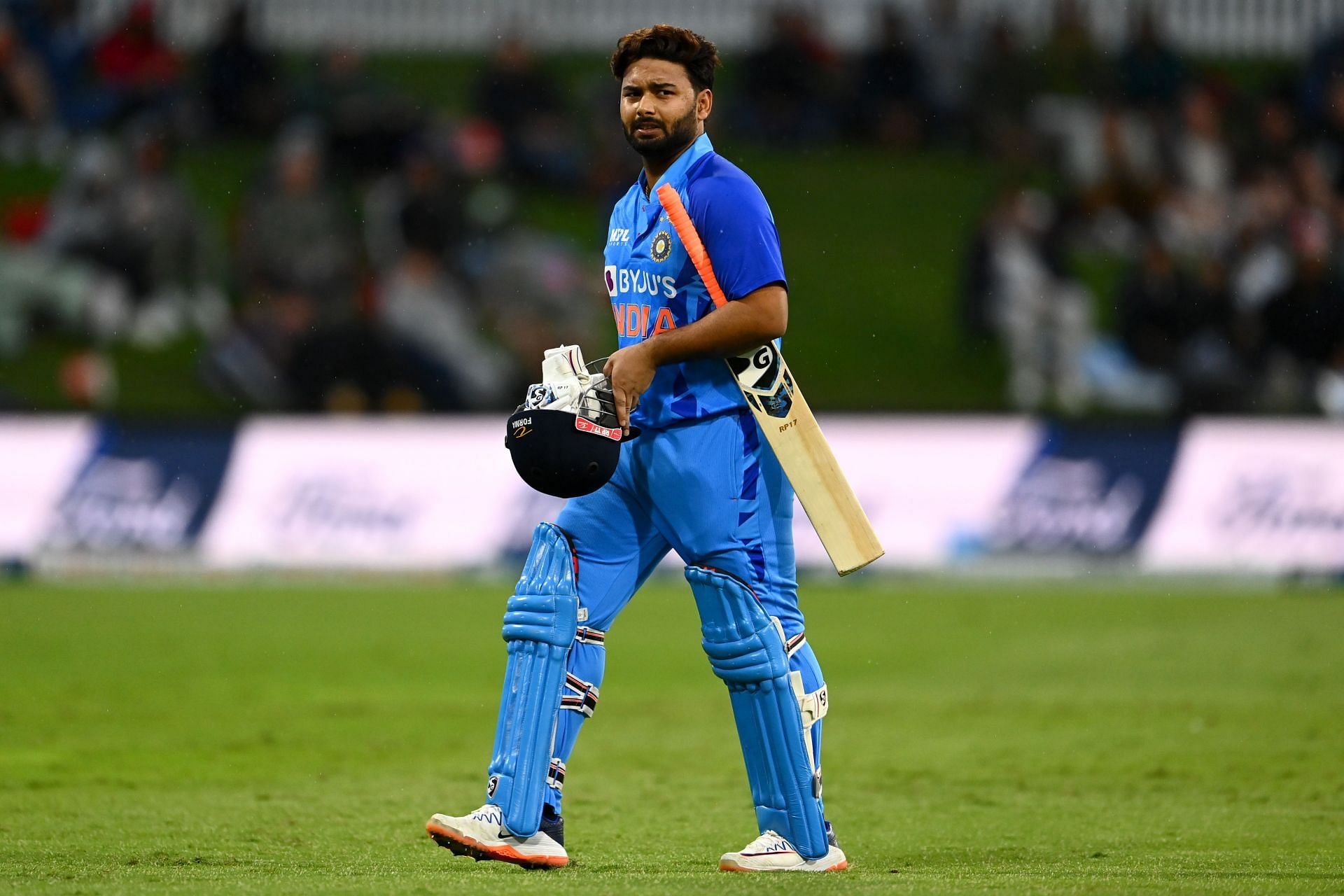 “Let's not rush him” – Sunil Gavaskar on Rishabh Pant ahead of IPL 2024