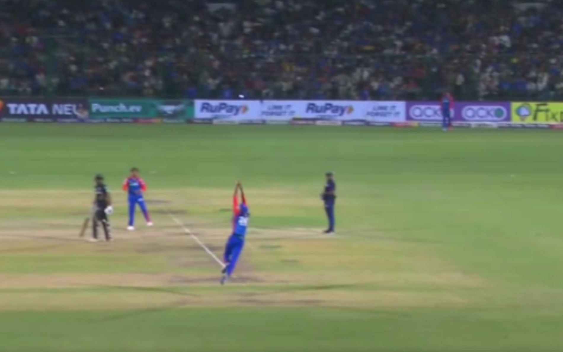 [Watch] Axar Patel times his jump to perfection to pull off sensational catch in DC vs GT IPL 2024 clash