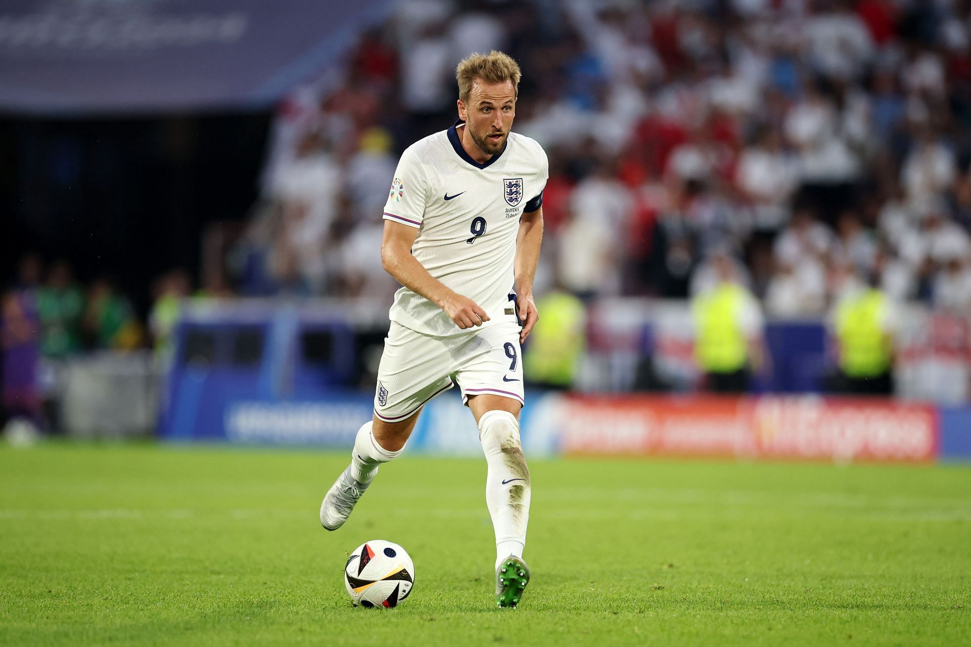 Paul Merson makes sarcastic Harry Kane claim after England’s first-half Euro 2024 display against Slovenia