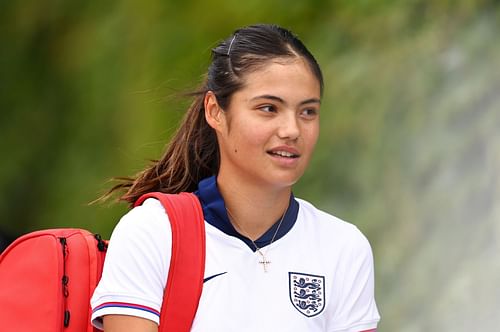In%20Pictures%3A%20Emma%20Raducanu%20gets%20into%20the%20Euro%202024%20spirit%20at%20Wimbledon%2C%20sports%20England%20jersey%20in%20practice%20ahead%20of%20RO16%20clash%20against%20Slovakia