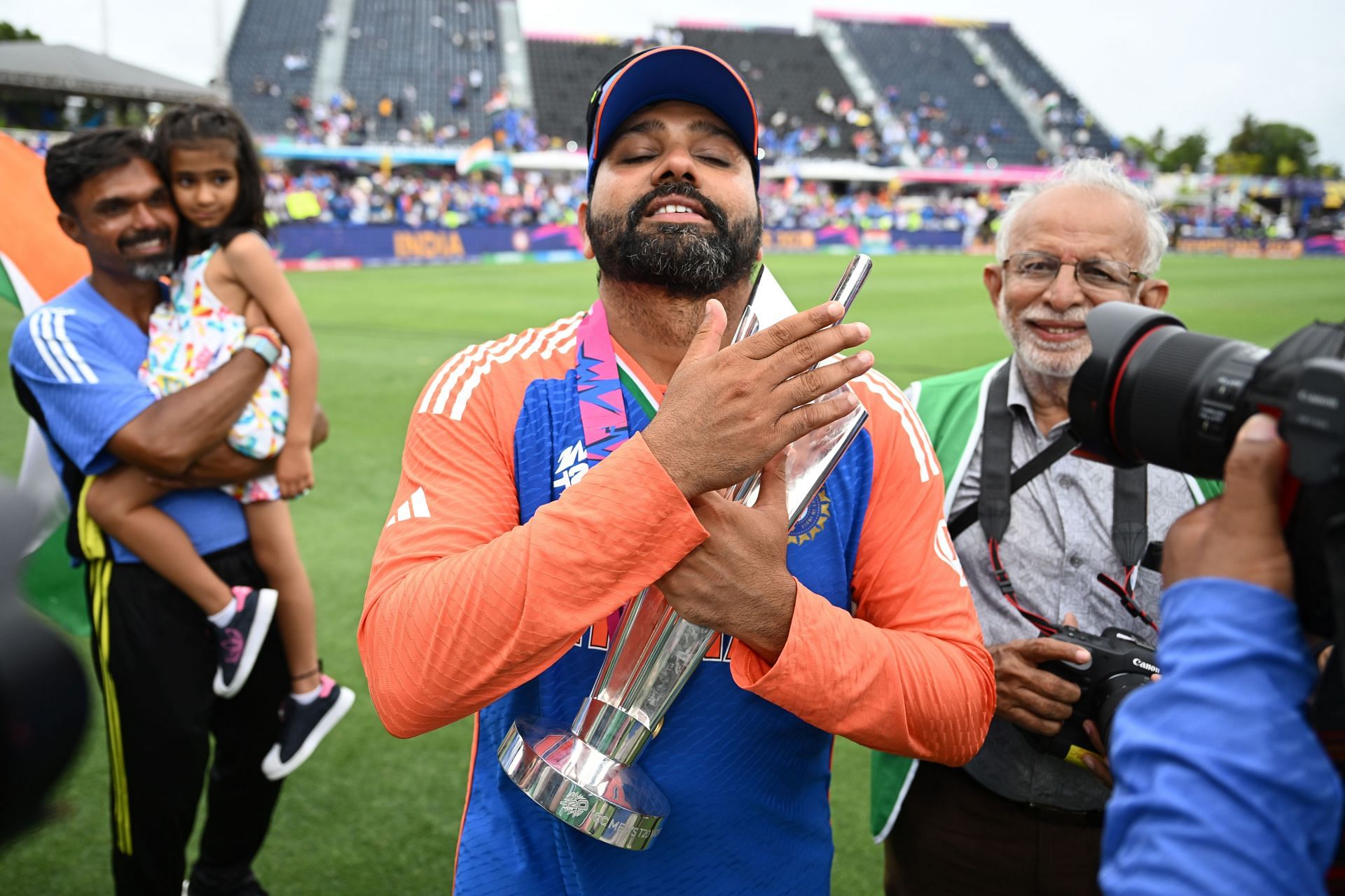 [Watch] Rohit Sharma takes extra care to shine the T20 World Cup trophy ahead of India's open-top bus parade