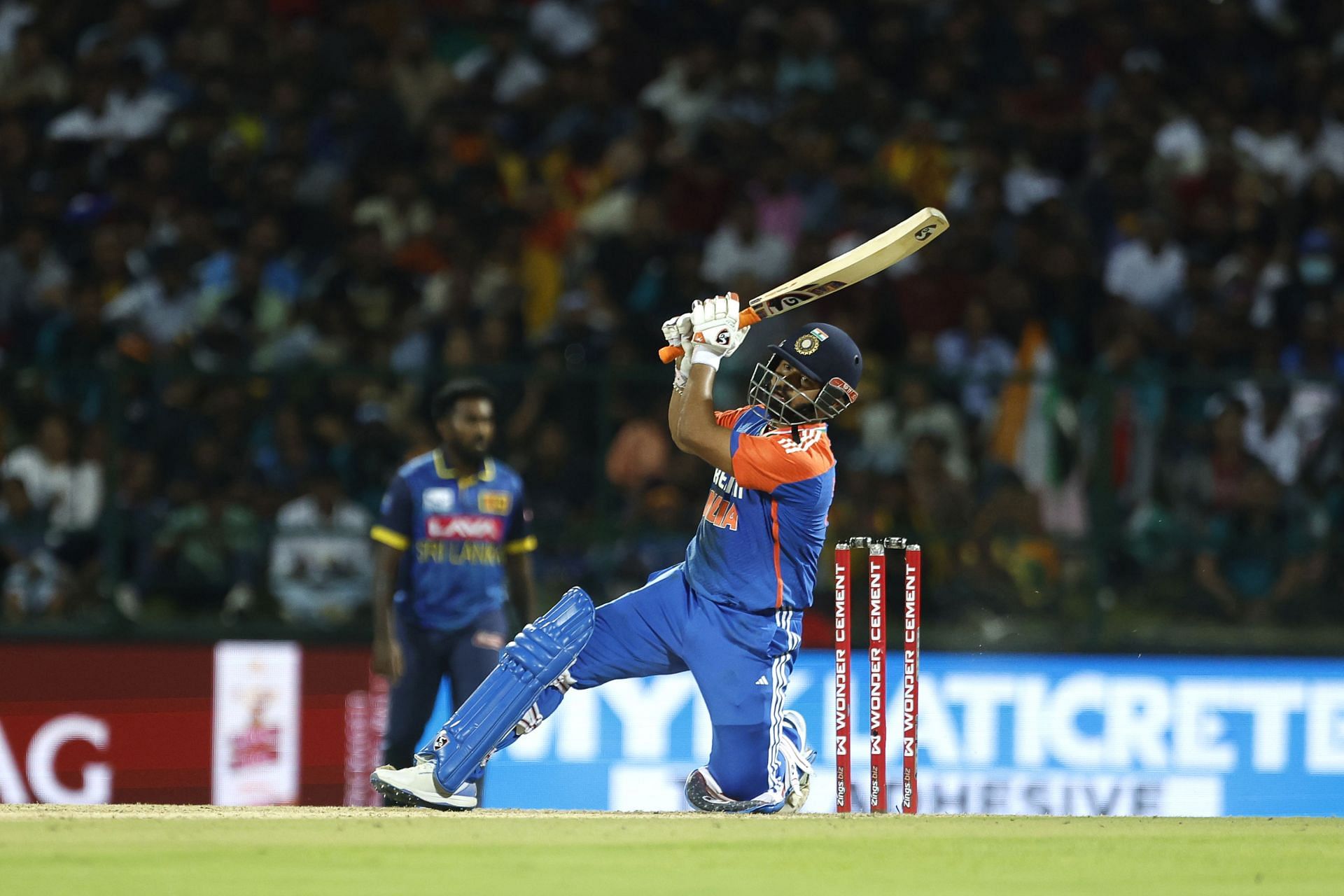 [Watch] Rishabh Pant uses viral 'patthar pe patthar maare' meme to describe India's T20I series win over Sri Lanka