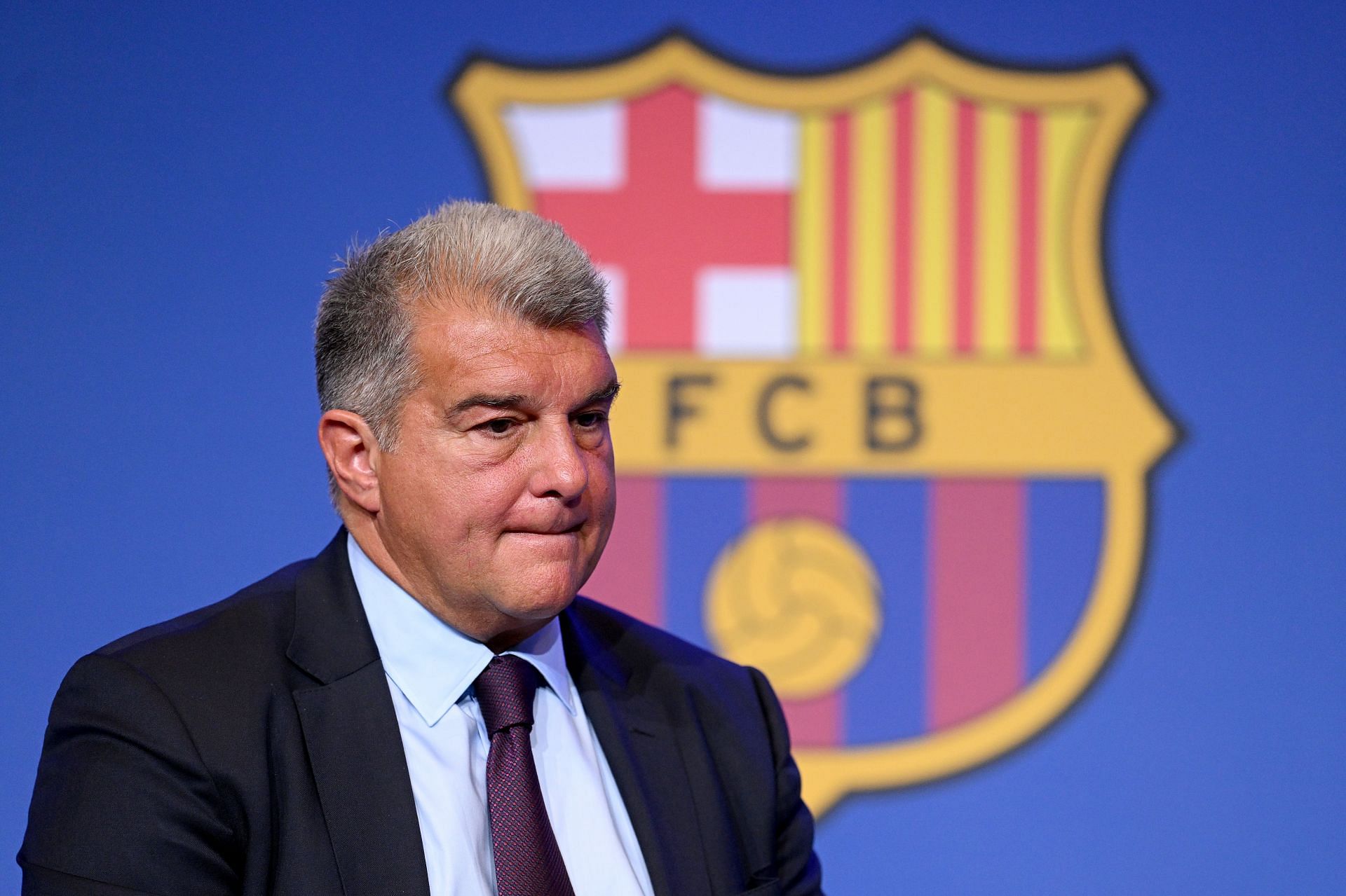 Barcelona will not be able to sign any new players without prior sales if top target joins this summer - Reports