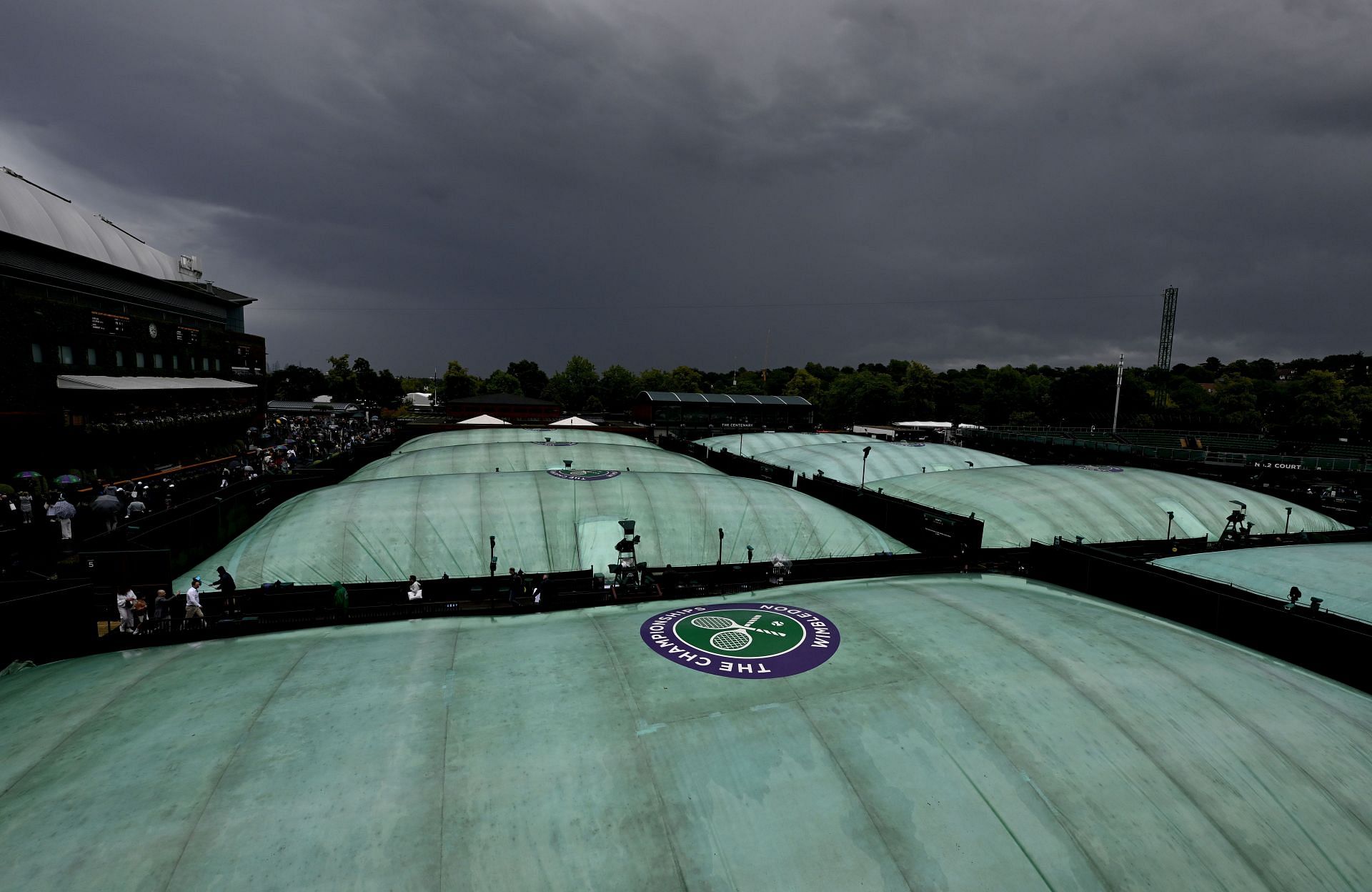 Does Wimbledon have a rain delay policy? Will tickets be refunded? All you need to know