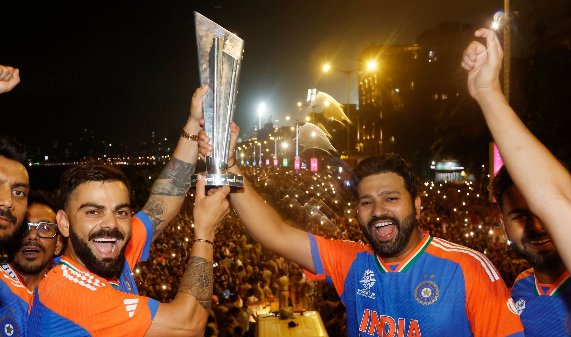 [Watch] Fan screams Virat Kohli's name from a tree during victory parade; cricketer reacts