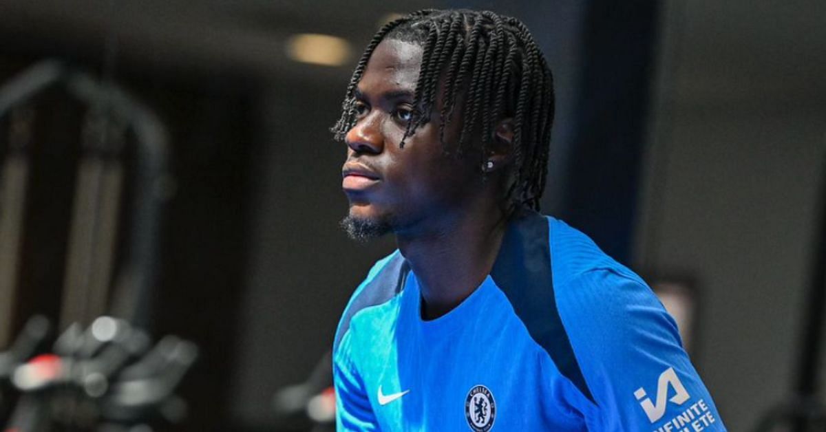 Chelsea midfielder Romeo Lavia offers hilarious 5-word response after teammates rank him as sixth best looking player in the squad