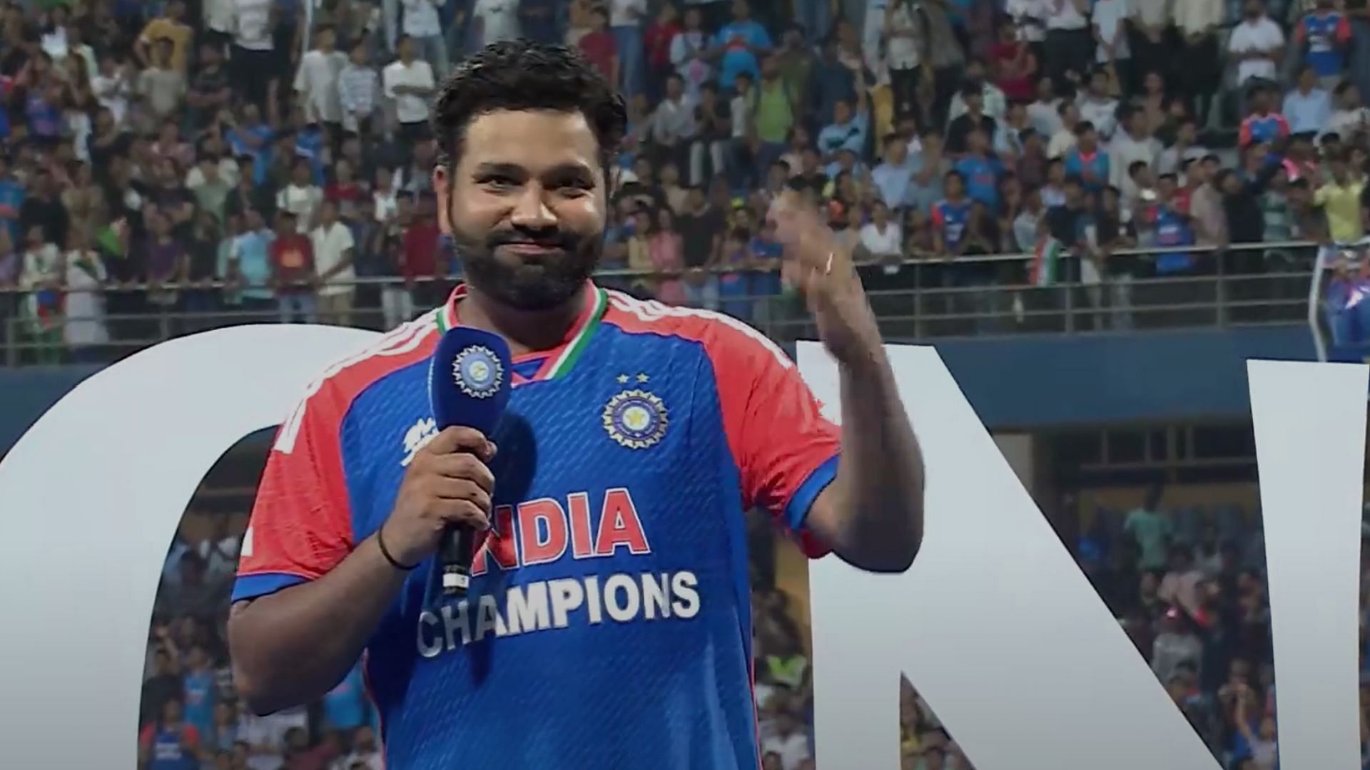 [Watch] Rohit Sharma taken aback by thunderous reception at Wankhede after T20 World Cup win bus parade