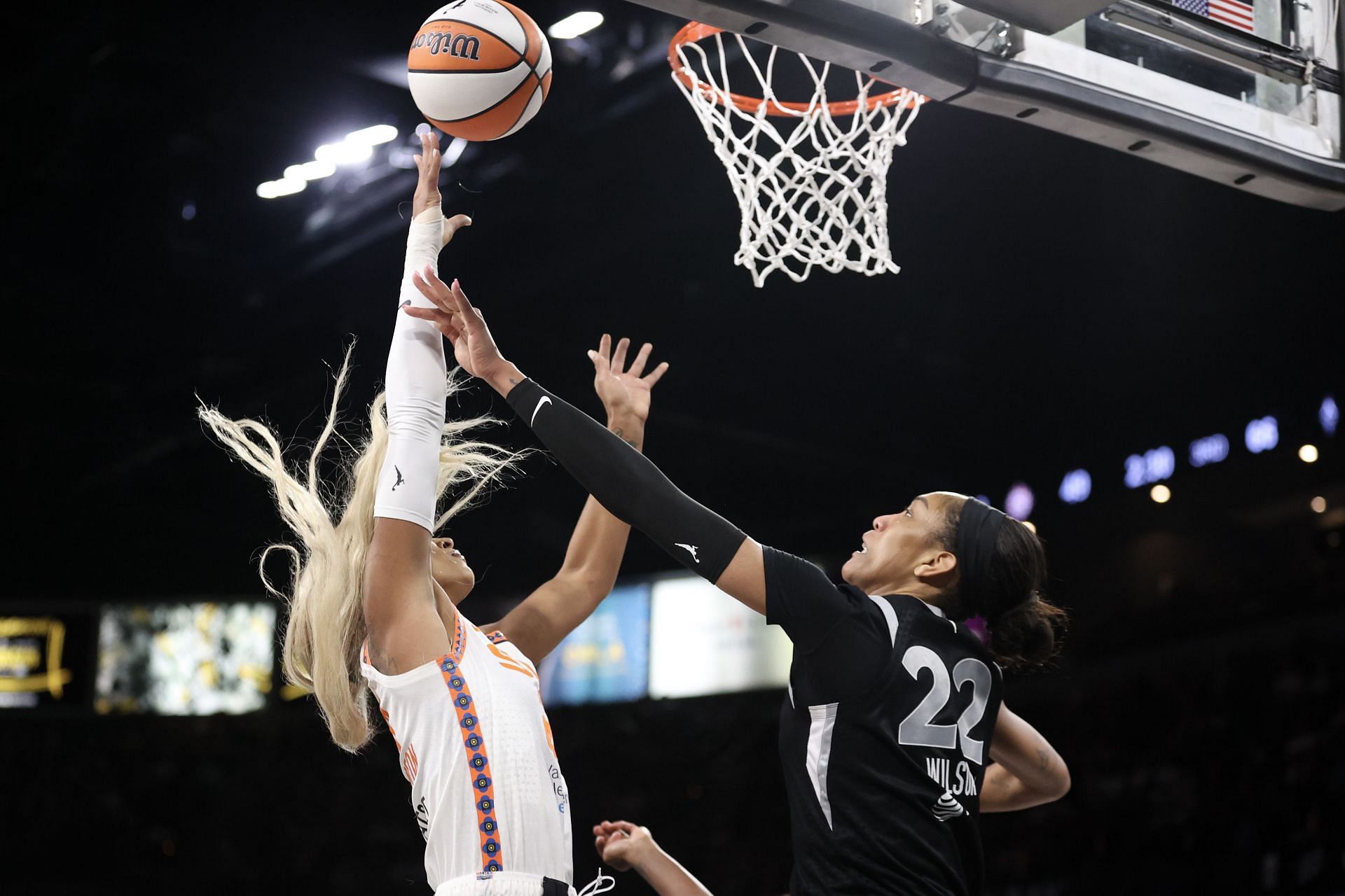 $200,000 defensive ace details the reality of battling Aja Wilson in the paint: Nobody got that answer