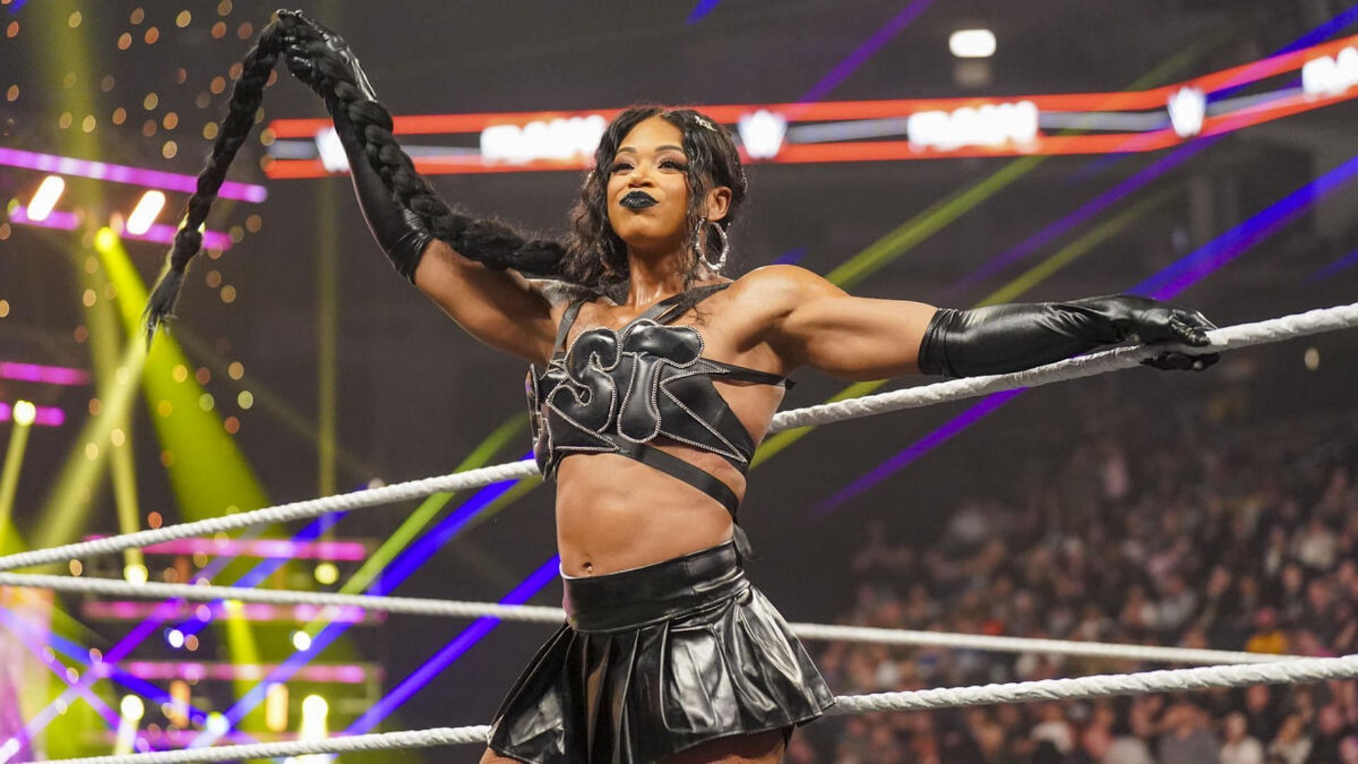 Bianca Belair to win & turn heel at WrestleMania thanks to help from 4-time WWE champion? Potential explored