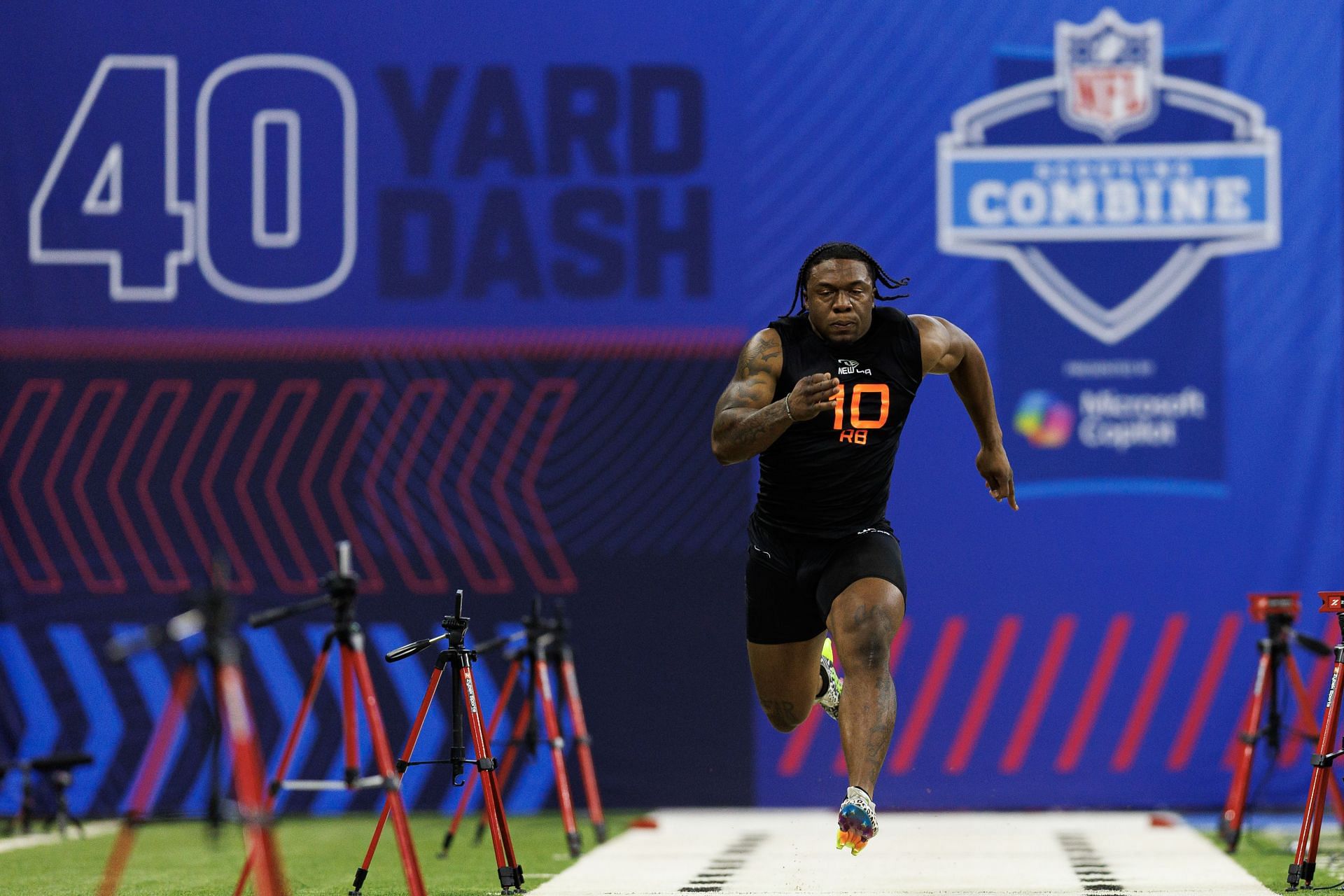 Aaron Rodgers ex-teammate dubs Bronocs RJ Harvey as Bucky Irving of 2025 NFL season