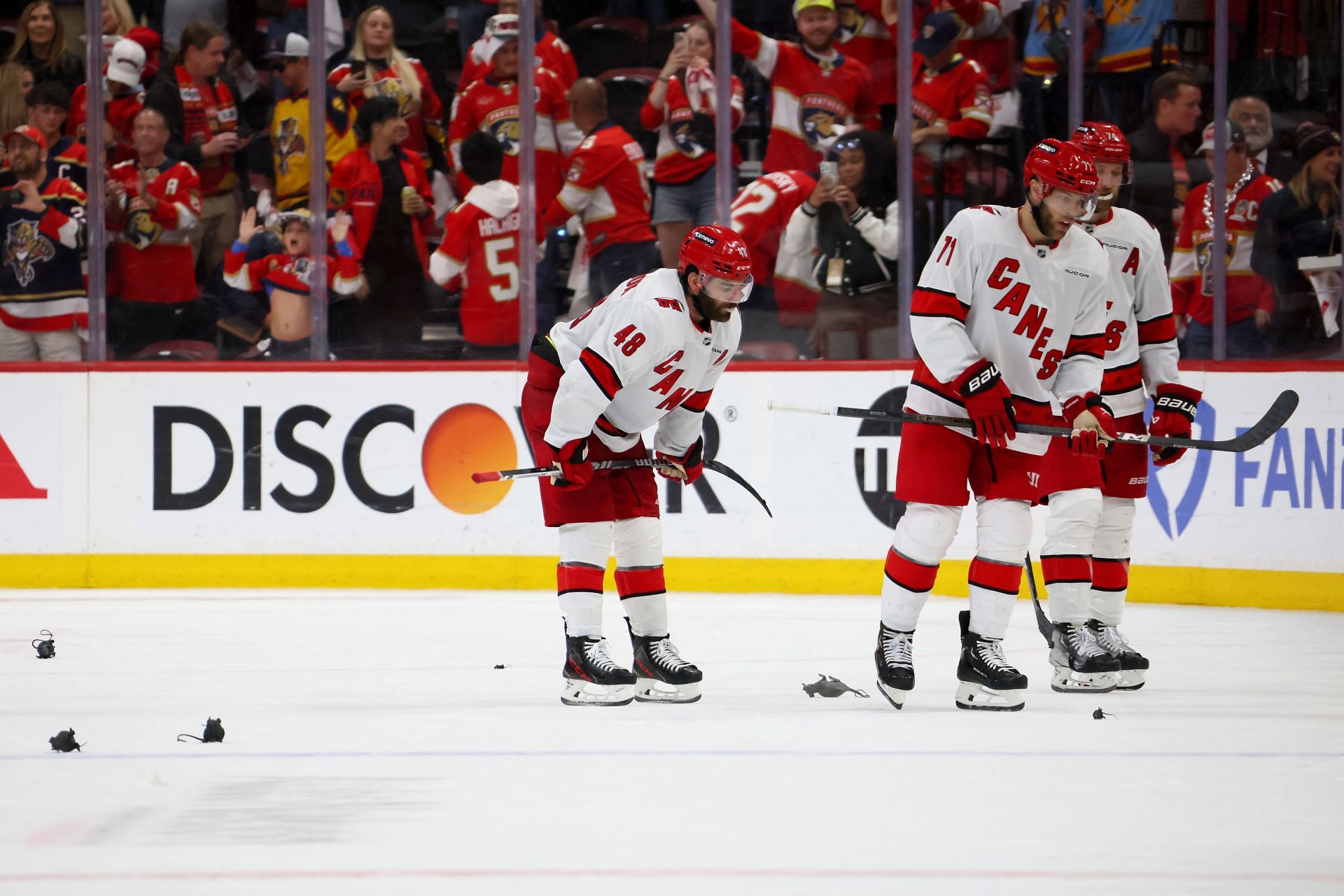 NHL experts rip into Carolina Hurricanes after Game 3 shellacking by Florida Panthers - No wonder Rantanen wanted out