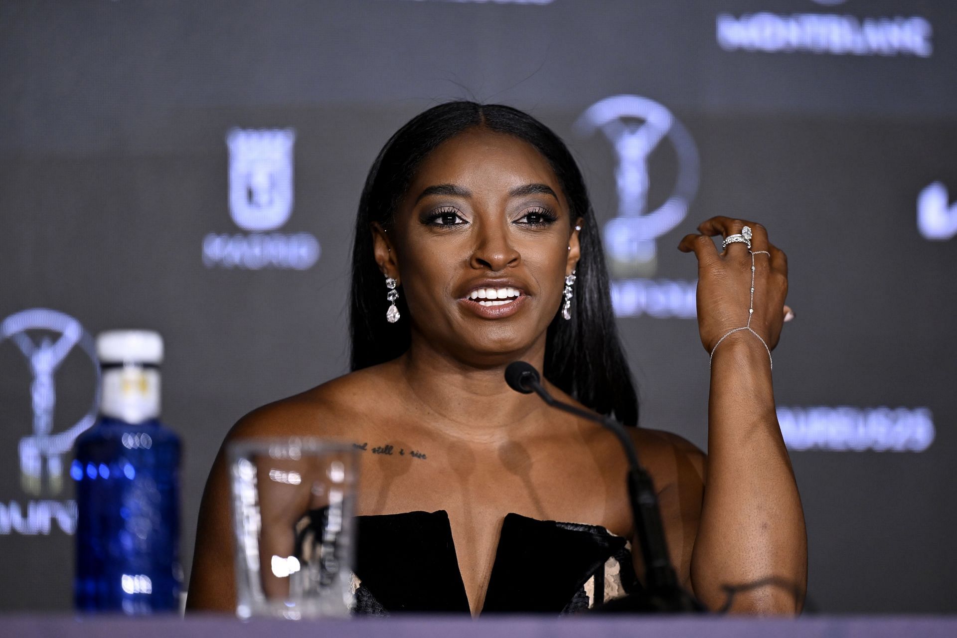 Simone Biles makes her feelings known on giving the Riders Up call at the Kentucky Derby 2025
