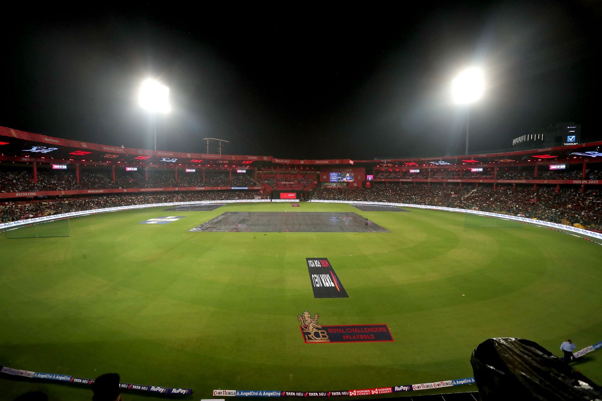 Heavy rain lashes the M Chinnaswamy Stadium in Bengaluru ahead of RCB vs KKR IPL 2025 match [Watch]