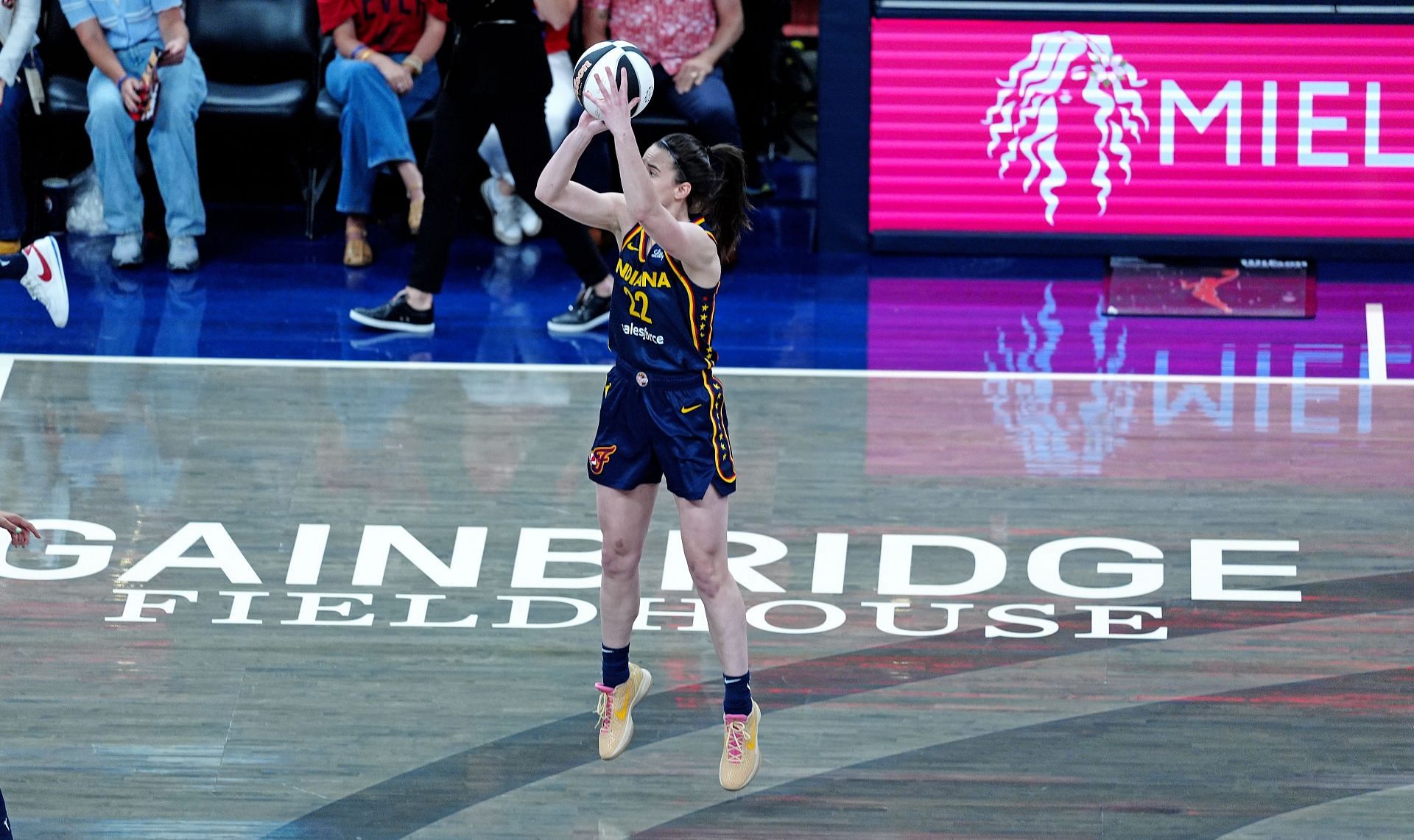 I’ve never seen a player do in the WNBA: Sheryl Swoopes ex-teammate Rebecca Lobo makes resounding remark on Caitlin Clark