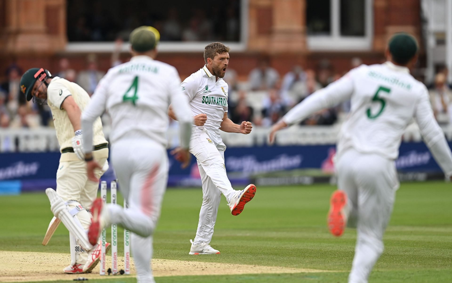 Wiaan Mulder cleans up Travis Head for 9 as Australia collapse to 66/6 in 2nd innings of SA vs AUS 2025 WTC final [Watch]