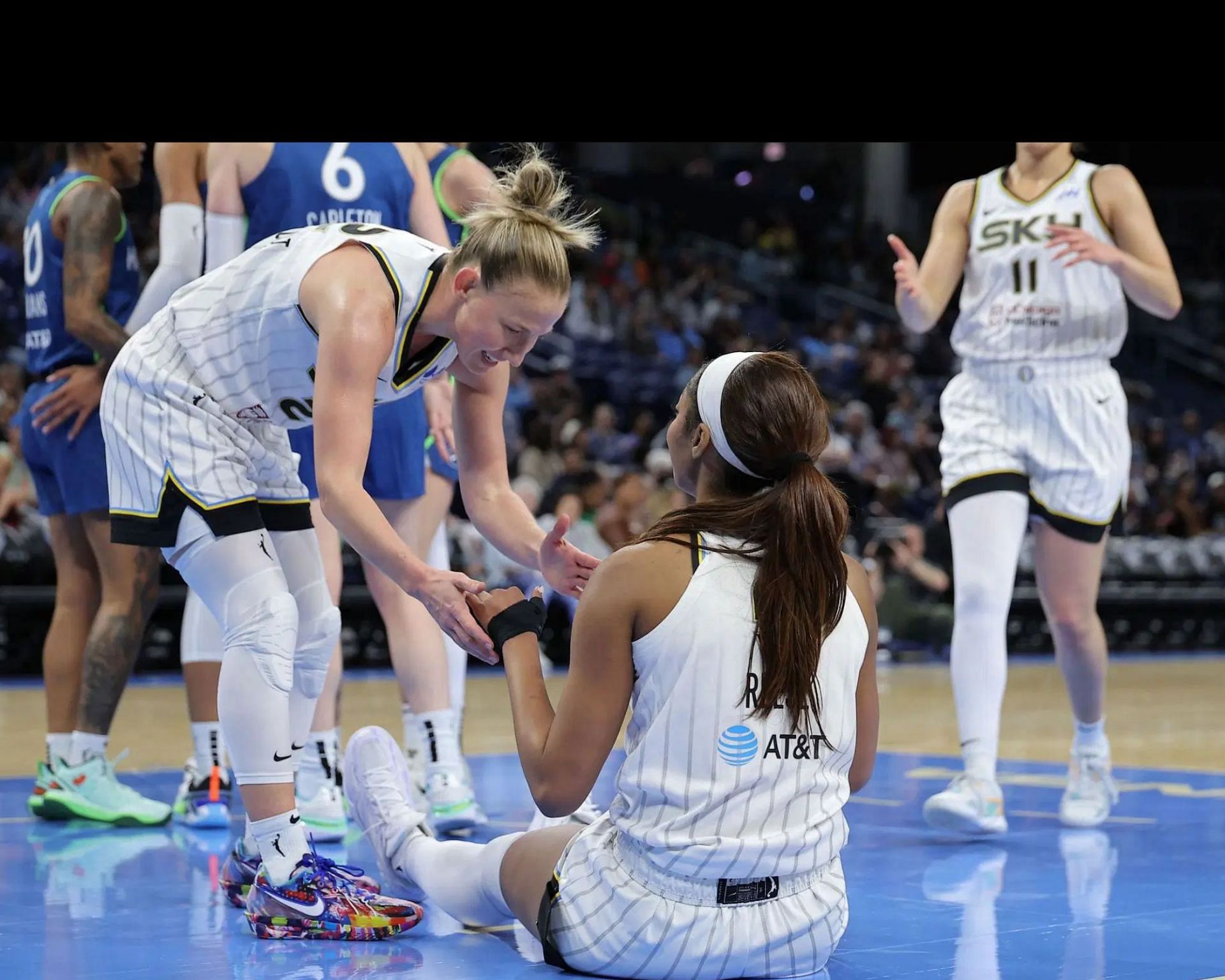 "Love you 22" - Angel Reese reacts to heartbreaking news of Courtney Vandersloot’s season ending knee injury